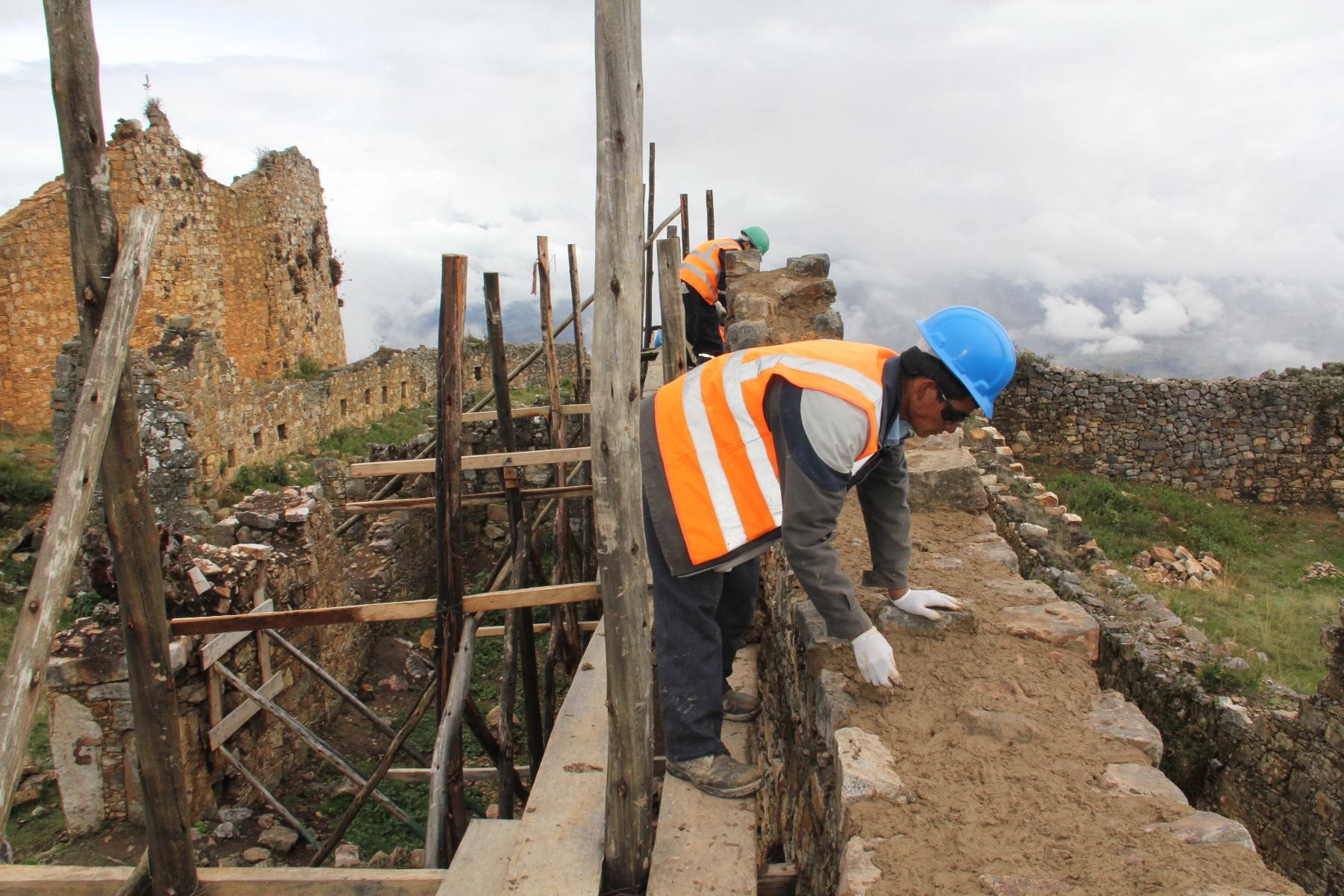 Trabajos en complejo arqueológico Marcahuamachuco. Foto: ANDINA/Oscar Paz.