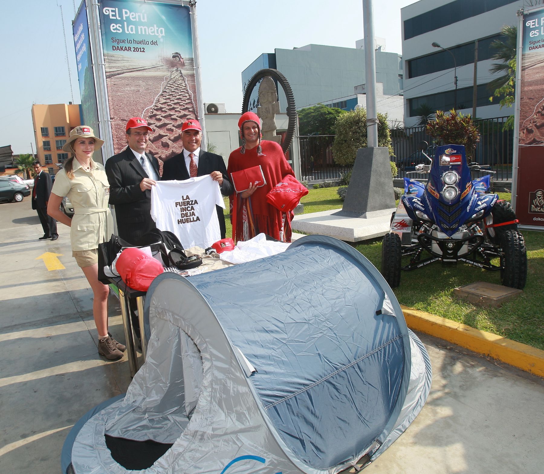 Ministrro de Comercio Exterior y Turismo, José Luis Silva, realizó esta mañana conferencia de prensa para dar a conocer las acciones de promoción durante el Rally Dakar 2012. 
Foto: ANDINA/Norman Córdova