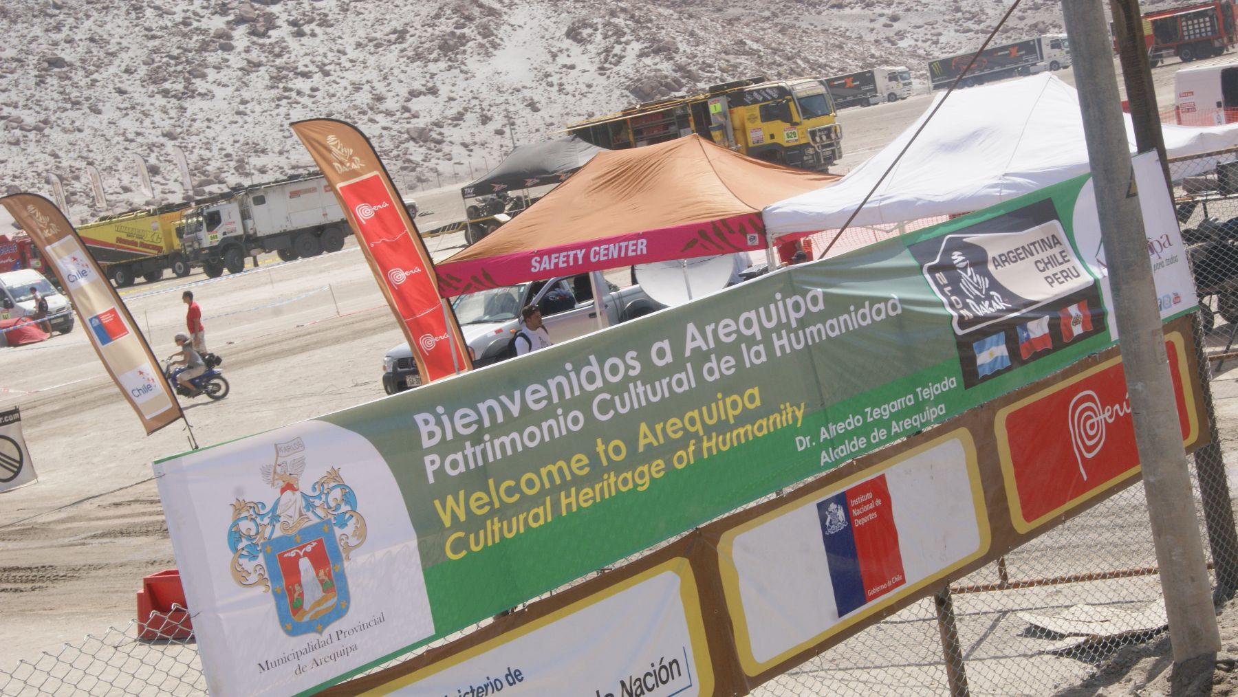 Ingreso a Arequipa de camiones que participan en Dakar. Foto: ANDINA/ Difusión.