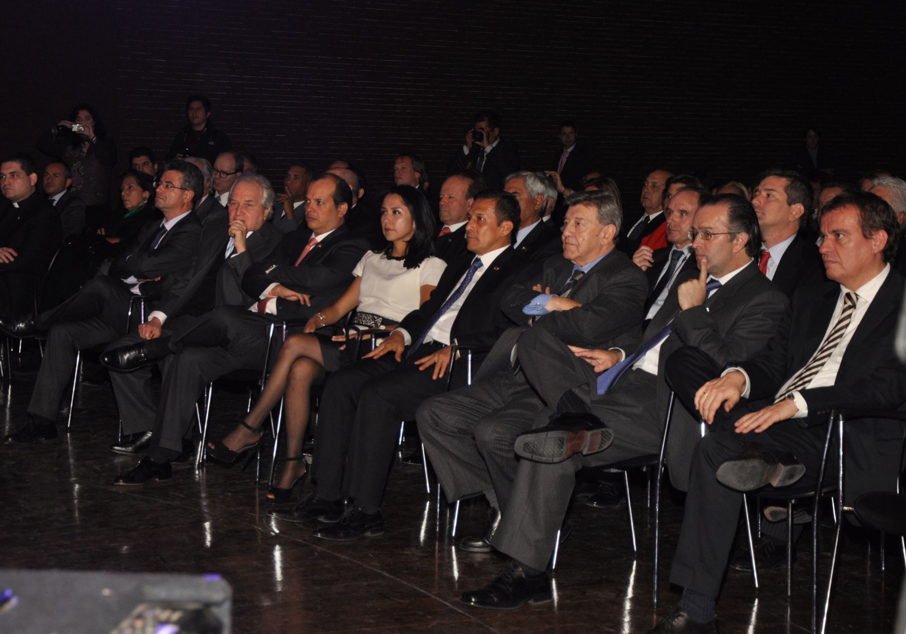 Presidente Ollanta Humala y su comitiva oficial asistieron a la presentación del conjunto musical Kuntur, en Madrid, España.
