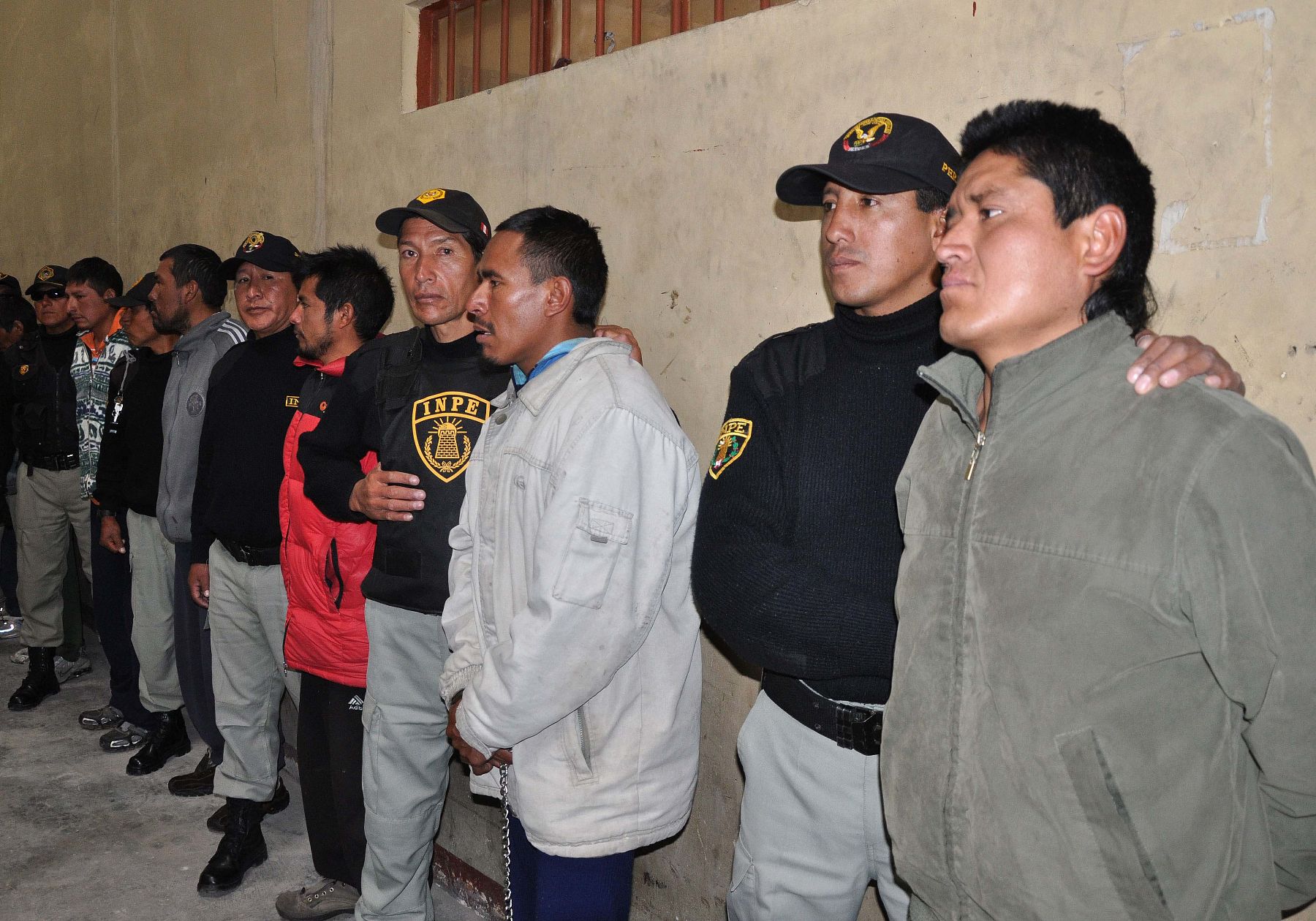 Policía Nacional dispone traslado de presos recapturados tras fuga del penal de Challapalca, en Puno. Foto: ANDINA/Job Rosales.