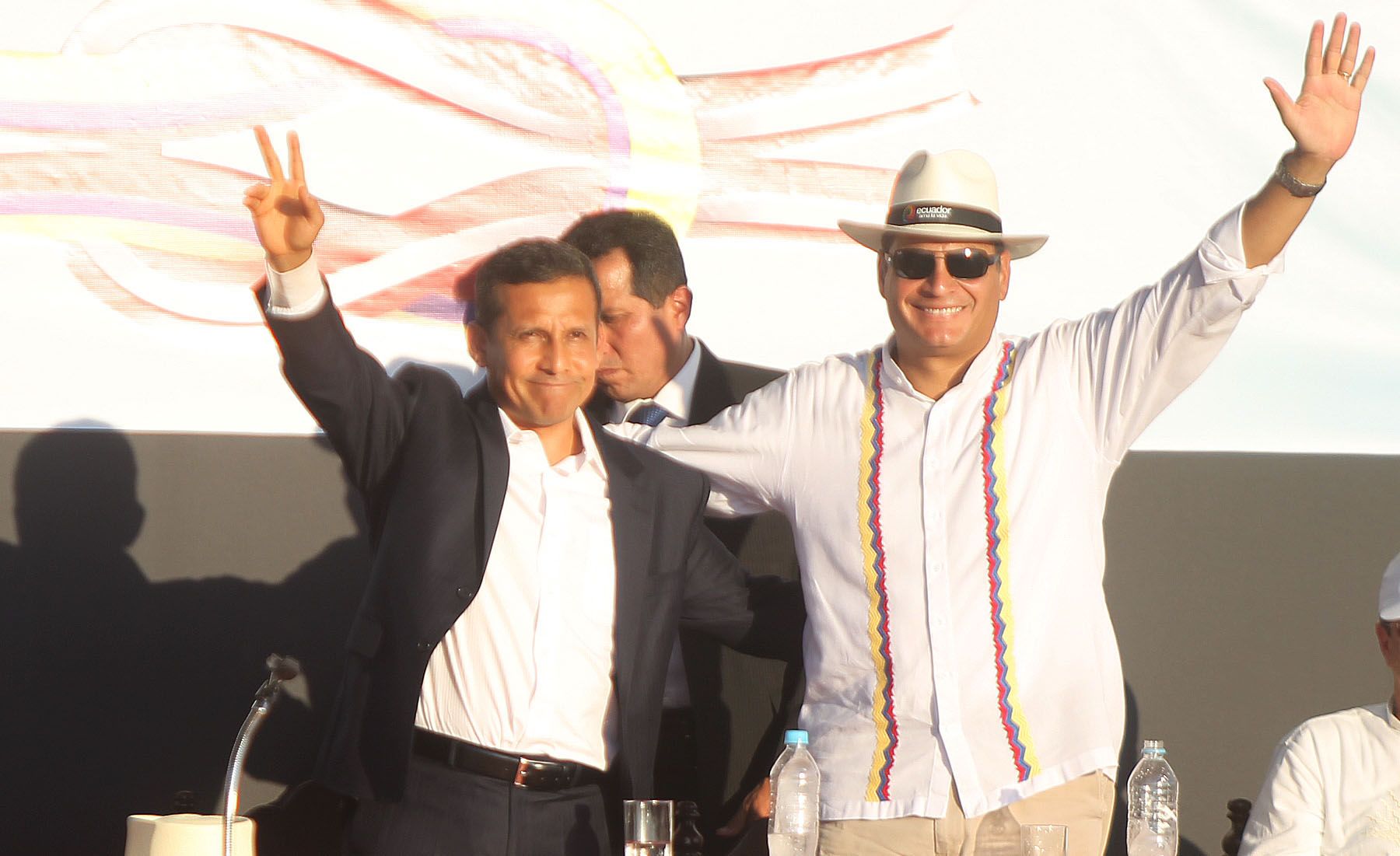 Presidente de la República Ollanta Humala y su homólogo de Ecuador, Rafael Correa, durante clausura del Gabinete Binacional desarrollado en la ciudad de Chiclayo.

Foto: ANDINA/ Carlos Lezama