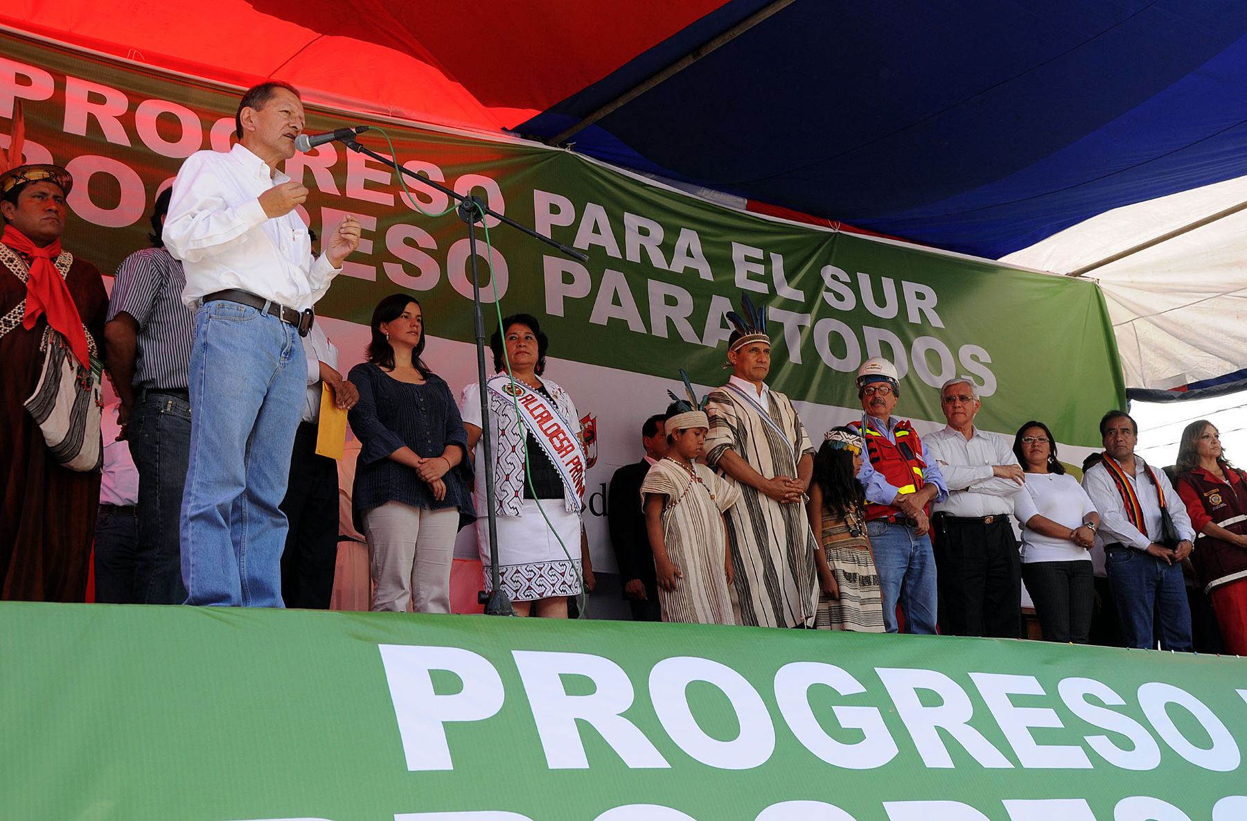 Presidente de la República, Ollanta Humala, da inicio a la construcción del Gasoducto del Sur, en el departamento de Cusco. Foto: ANDINA/ Prensa Presidencia.