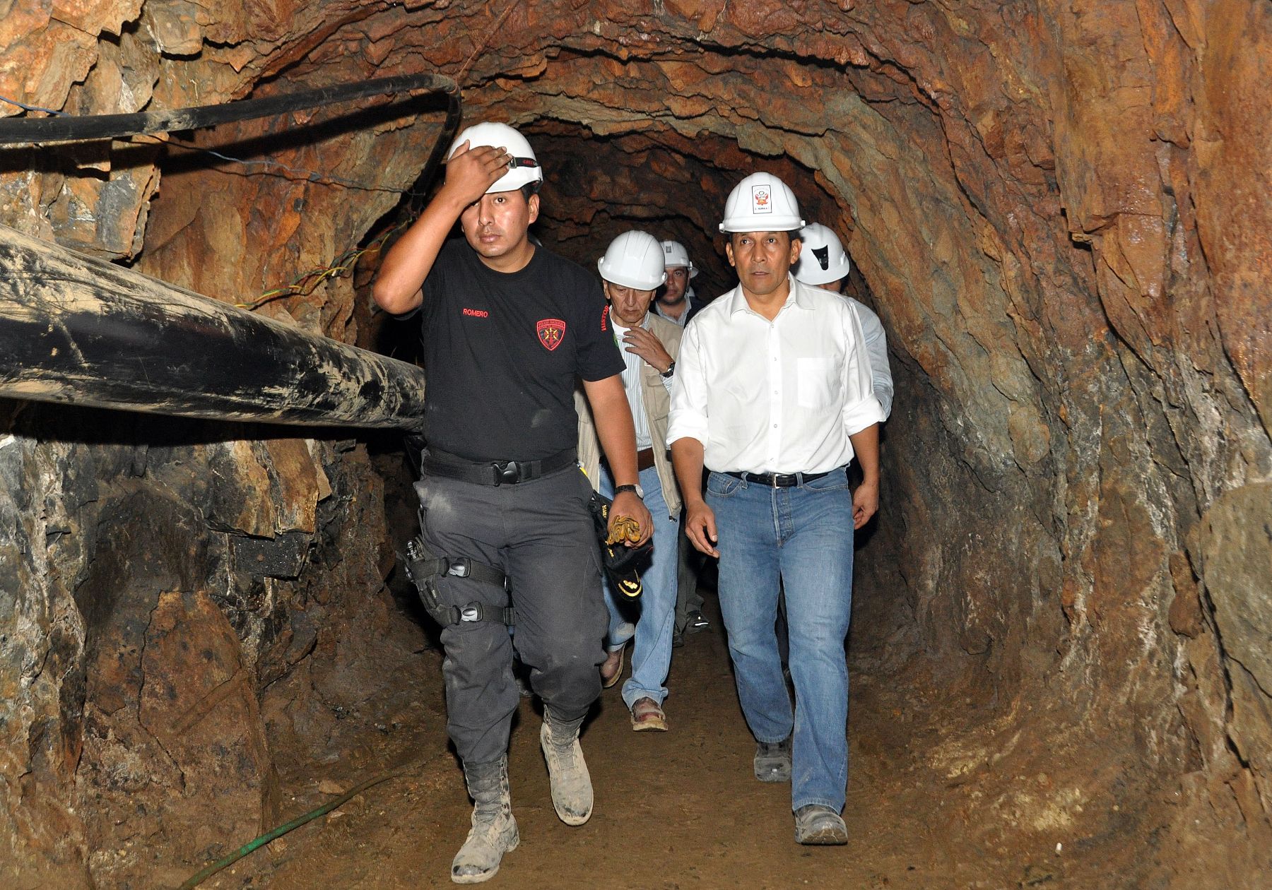 Presidente de la República, Ollanta Humala participó en exitoso rescate de mineros en mina "Cabeza Negro" en Ica.
Foto: ANDINA/Prensa Presidencia