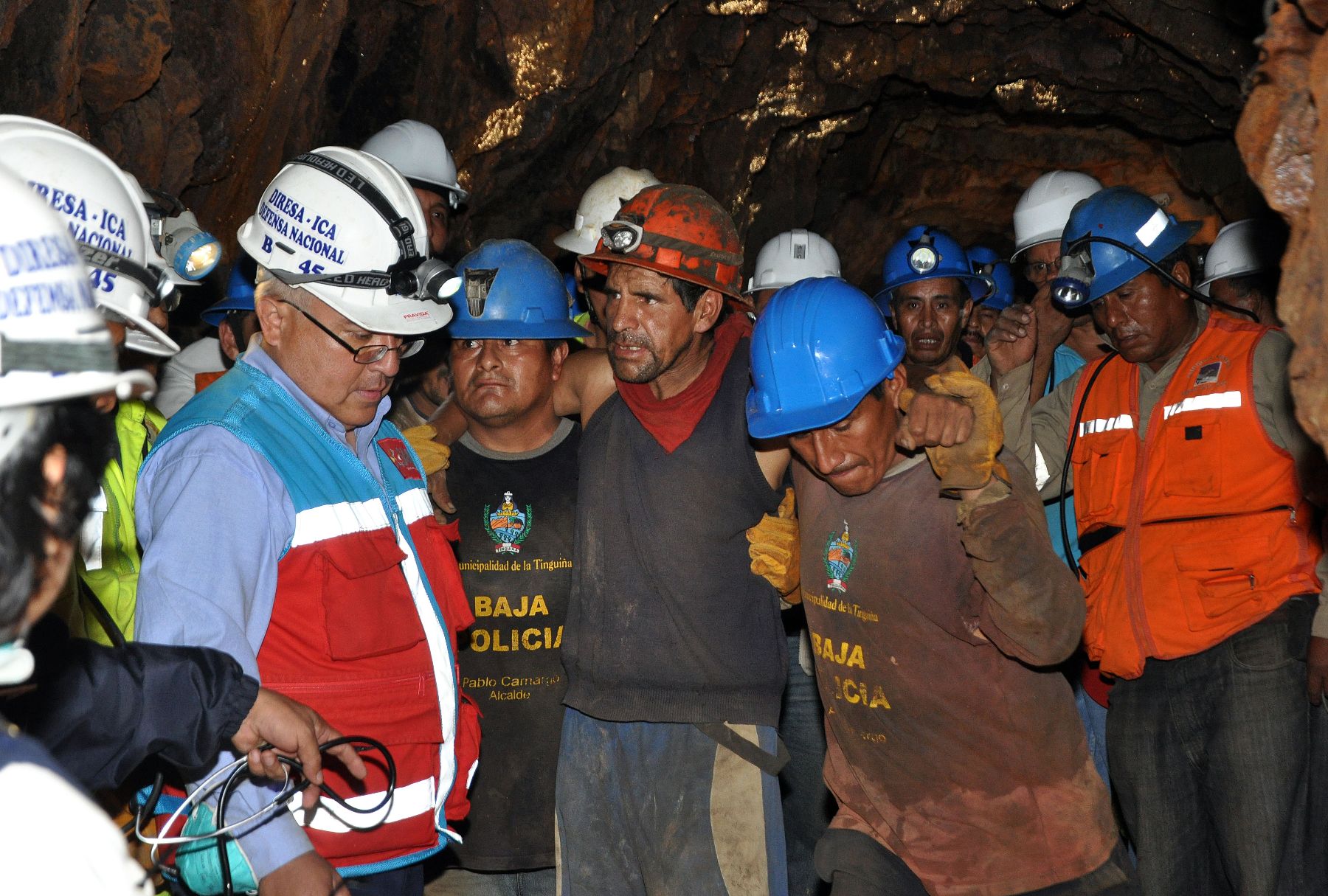 Presidente de la República, Ollanta Humala participó en exitoso rescate de mineros en mina "Cabeza Negro" en Ica.
Foto: ANDINA/Prensa Presidencia