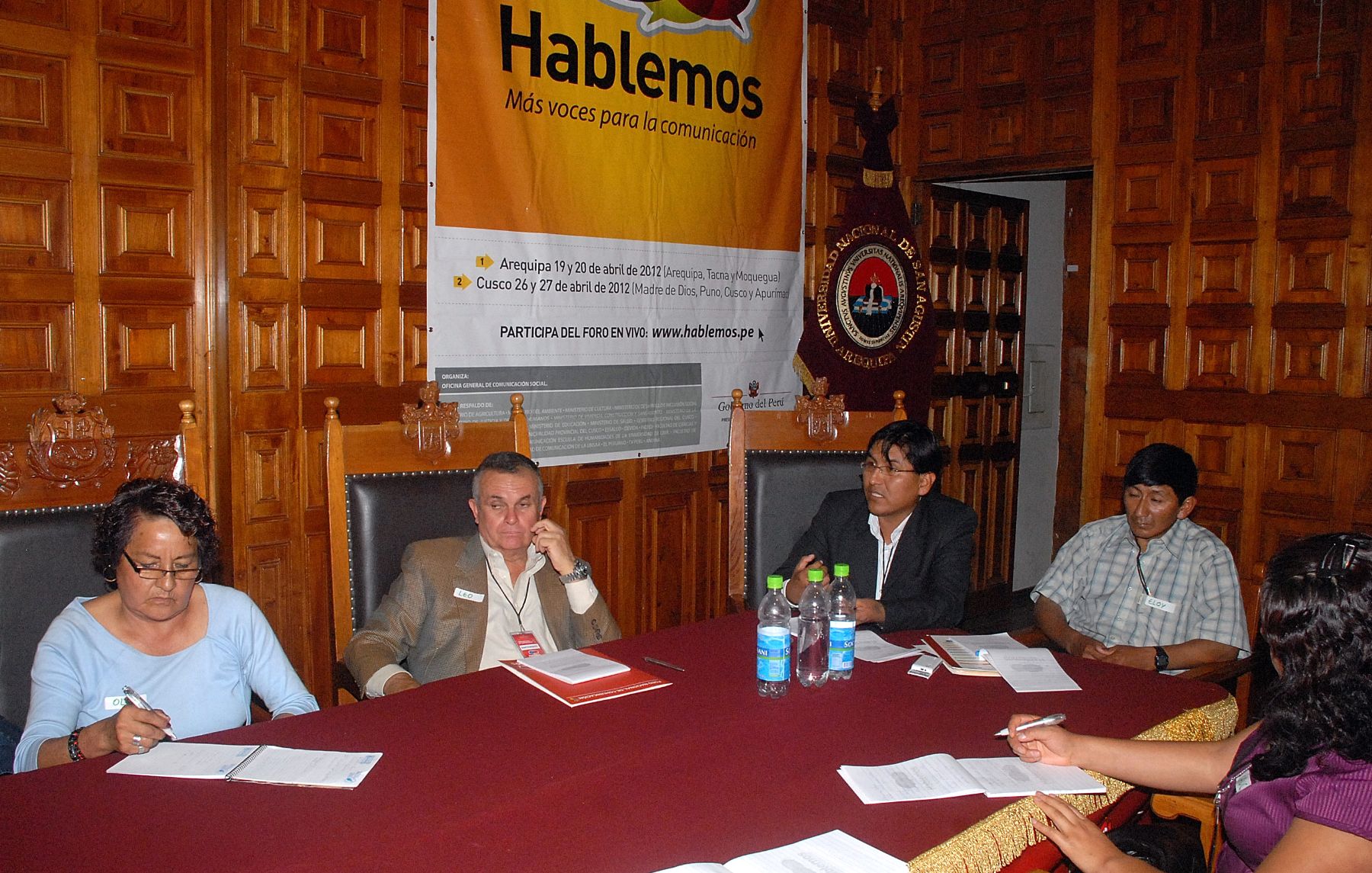 Mesa de trabajo en foro "Hablemos, más voces para la comunicación", que se lleva a cabo en Arequipa.
 Foto: ANDINA/Difusión