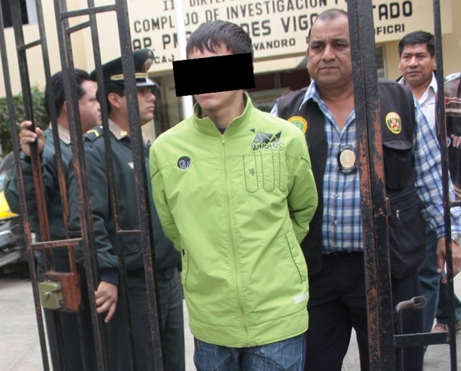 Infracción más común cometida por menores a escala nacional es el robo  agravado | Noticias | Agencia Peruana de Noticias Andina