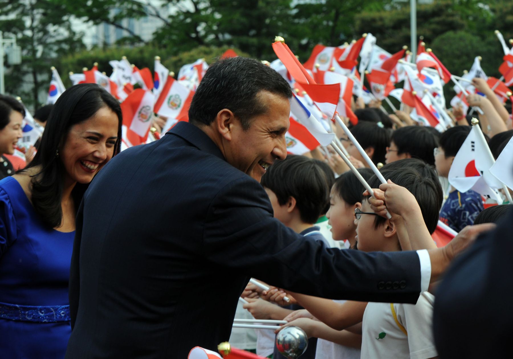 Presidente Ollanta Humala a su llegada a la Casa Azul, residencia presidencial surcoreana. Foto Andina/Prensa Presidencia.