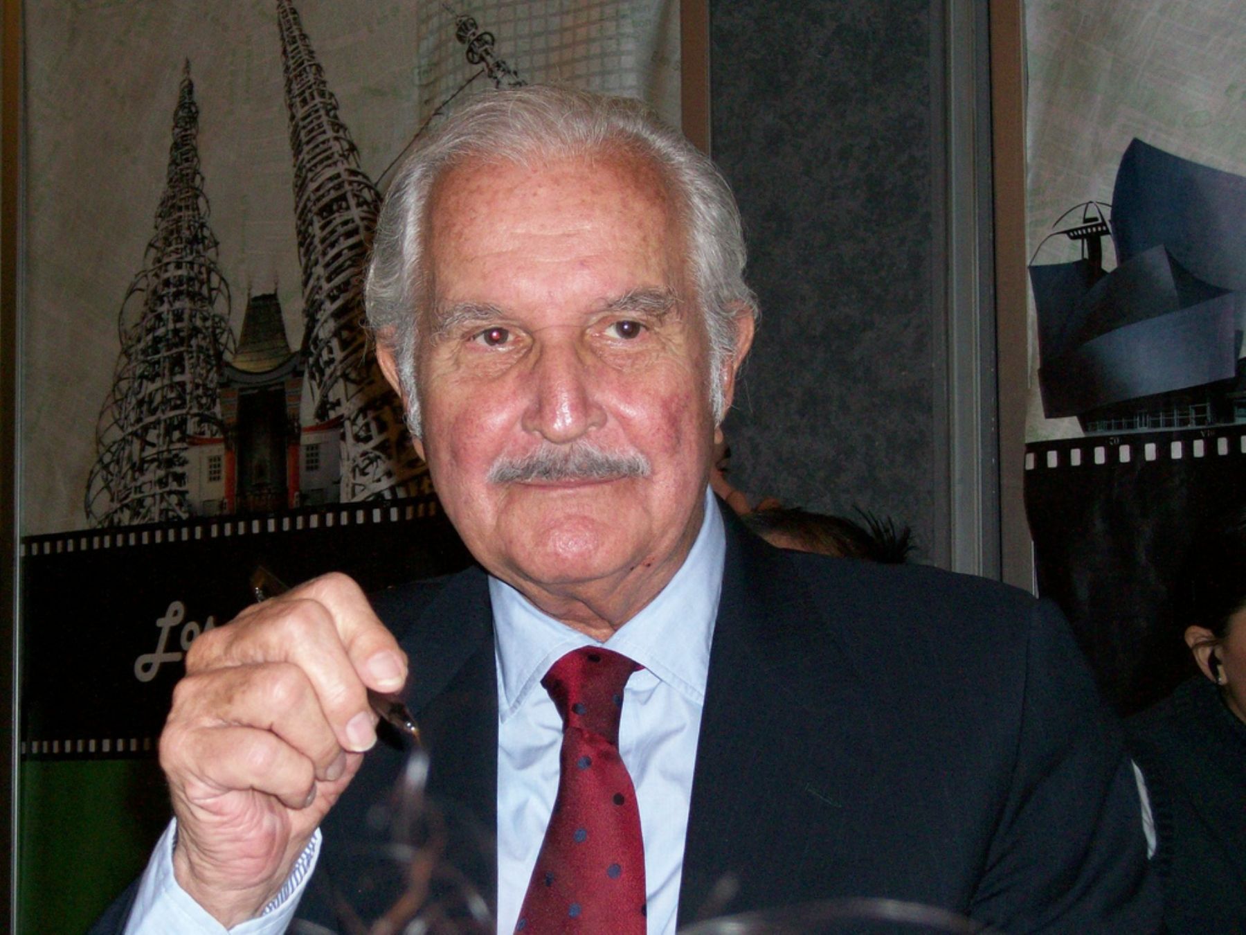 Escritor mexicano Carlos Fuentes.