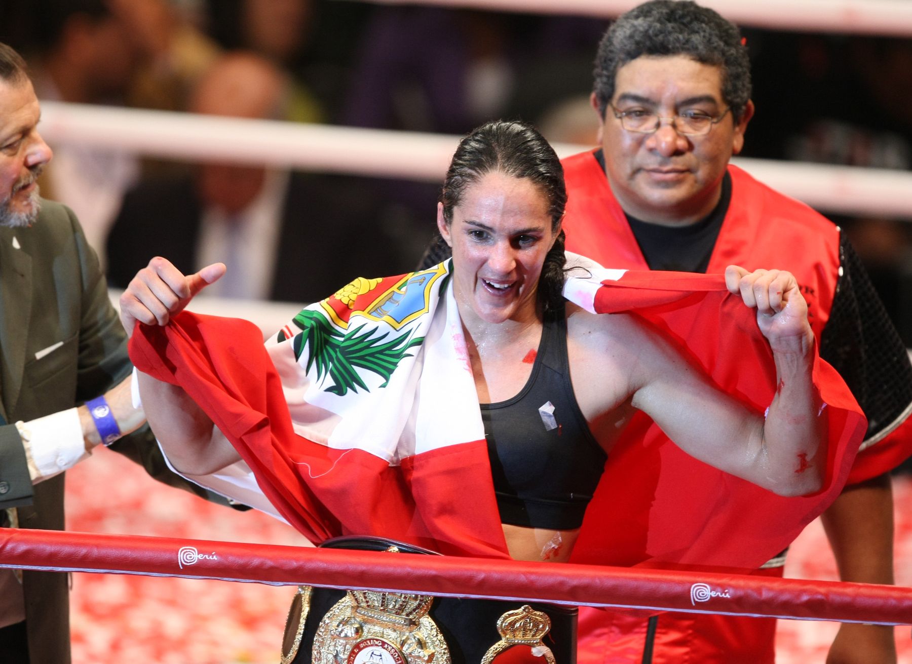 Kina Malpartida retuvo por quinta vez su título mundial de box. Foto: ANDINA/Vidal Tarqui.