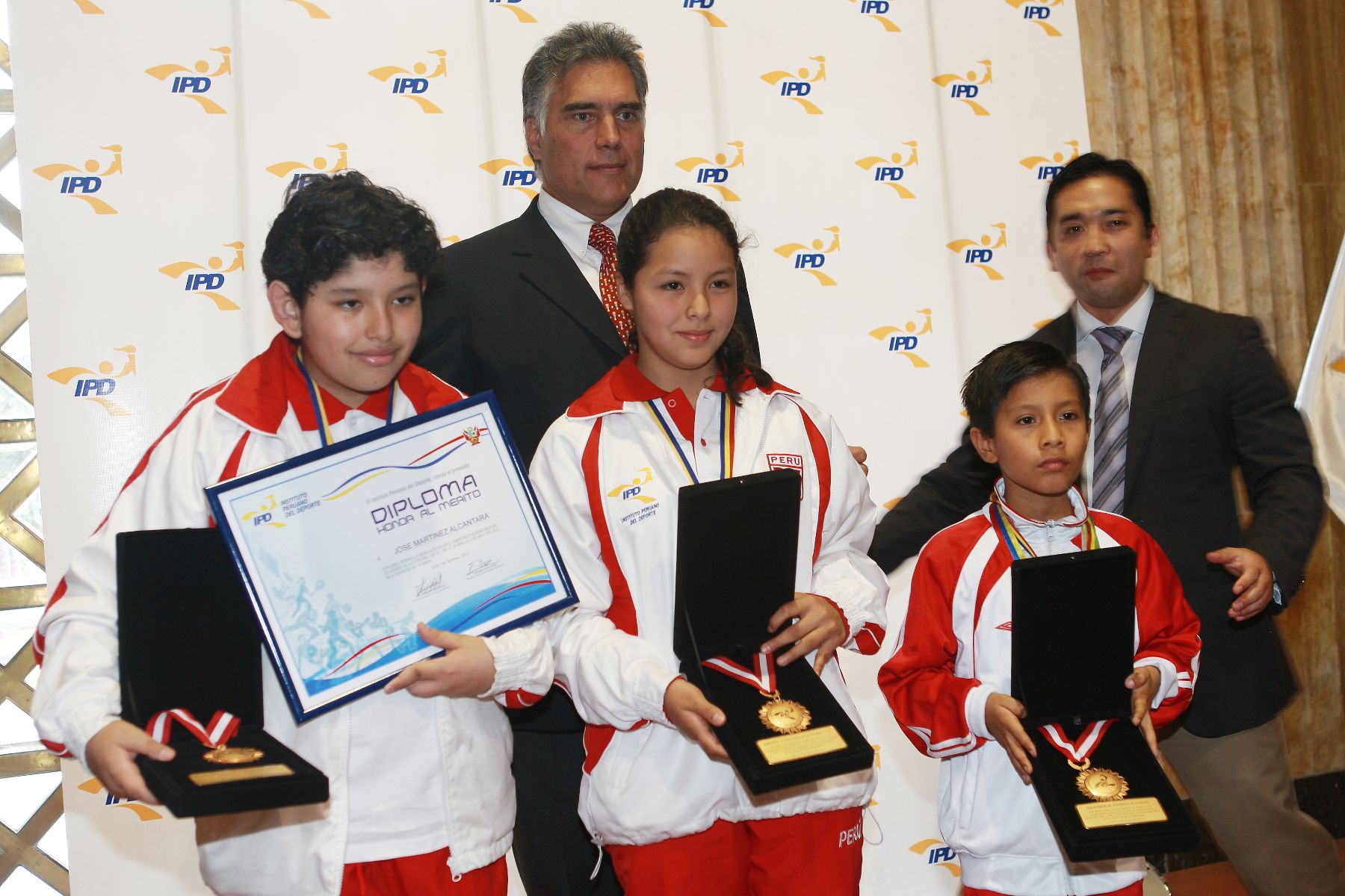 Exitosa III Olimpiada Infantil de Ajedrez en Alcossebre: Un torneo  internacional de éxito y diversión