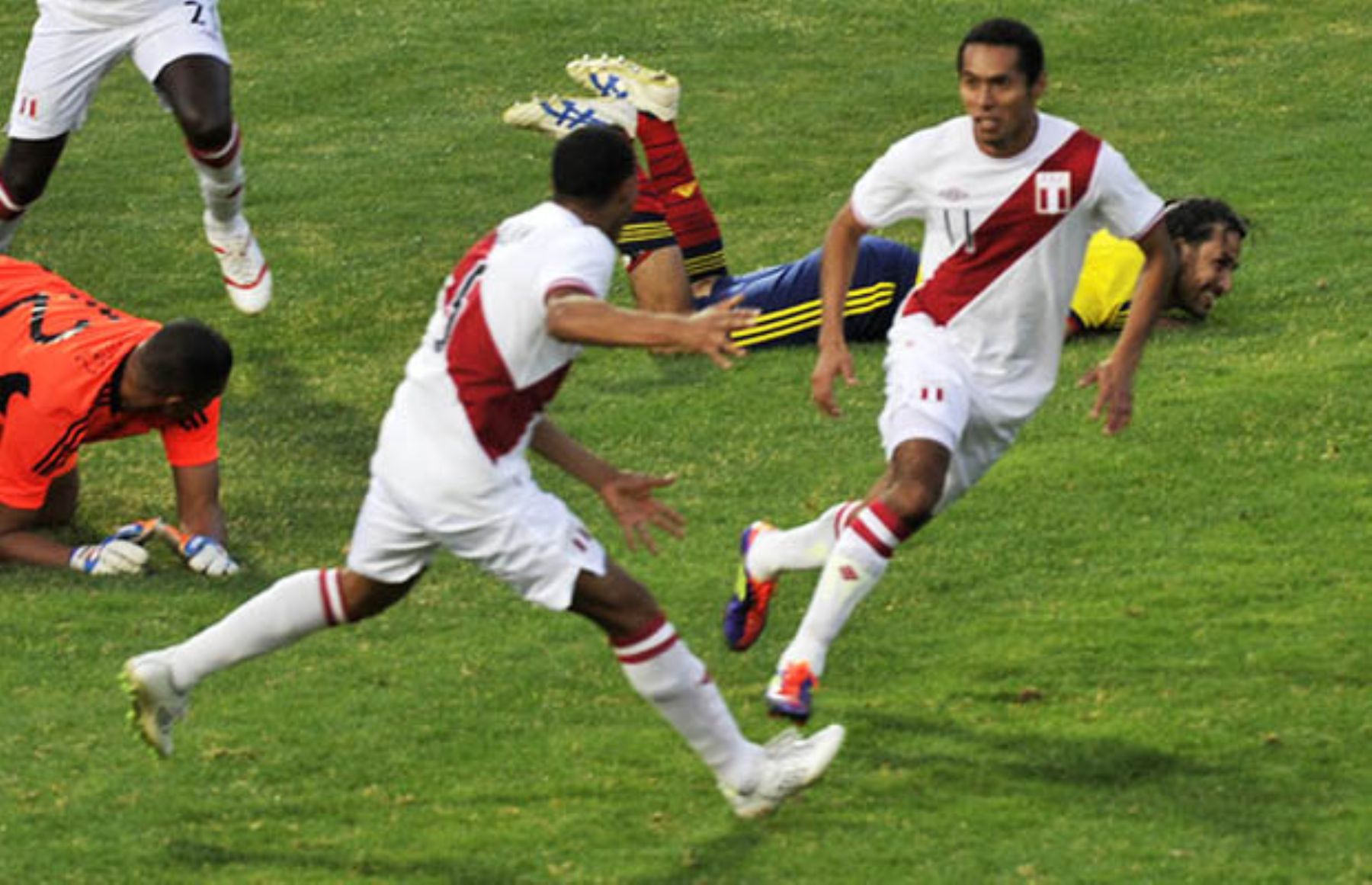 Carlos Lobatón se quedó conforme con su accionar ante México | Noticias ...