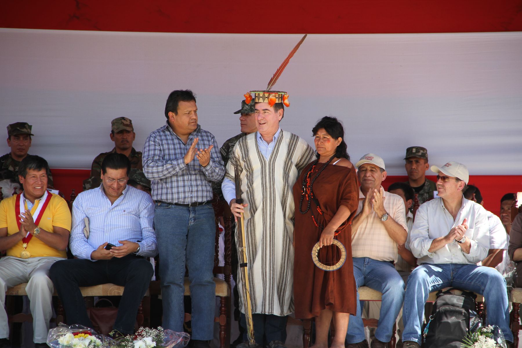 El presidente del Consejo de Ministros, Óscar Valdés, presentó hoy el nuevo programa de intervención en el Valle del Río Apurímac y Ene, que incorpora a los distritos del valle del Mantaro y que en adelante se identificará como VRAEM.
Foto: ANDINA/PCM