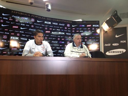 Paolo Guerrero durante su presentación en el Corinthians. Foto: Internet/Medios.