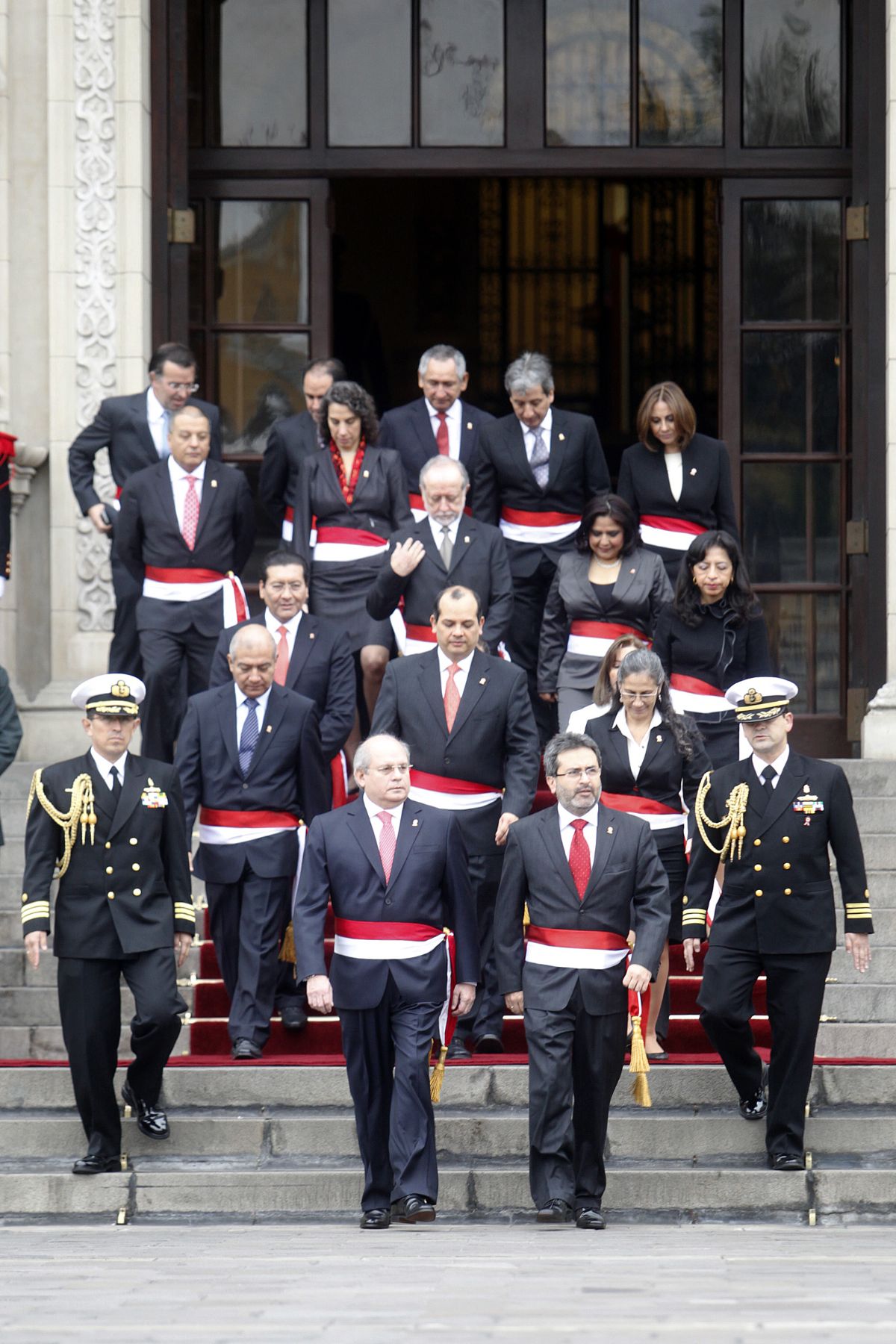 Ministros de Estado a su salida de Palacio de Gobierno.

Foto: ANDINA/Luis Iparraguirre