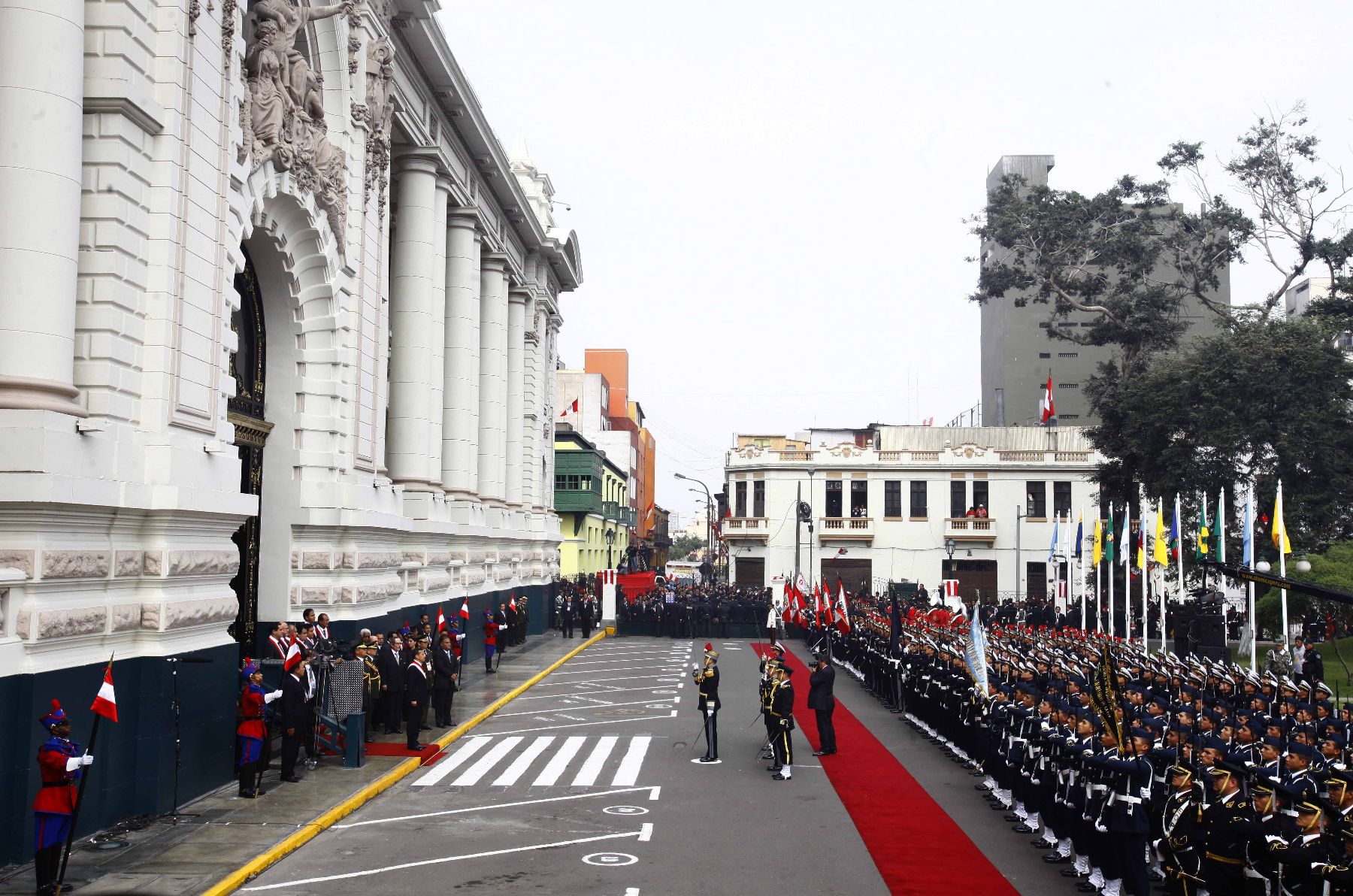 El Presidente de la República Ollanta Humala ingresa al Congreso a emitir mensaje a la nación.Foto: ANDINA/archivo