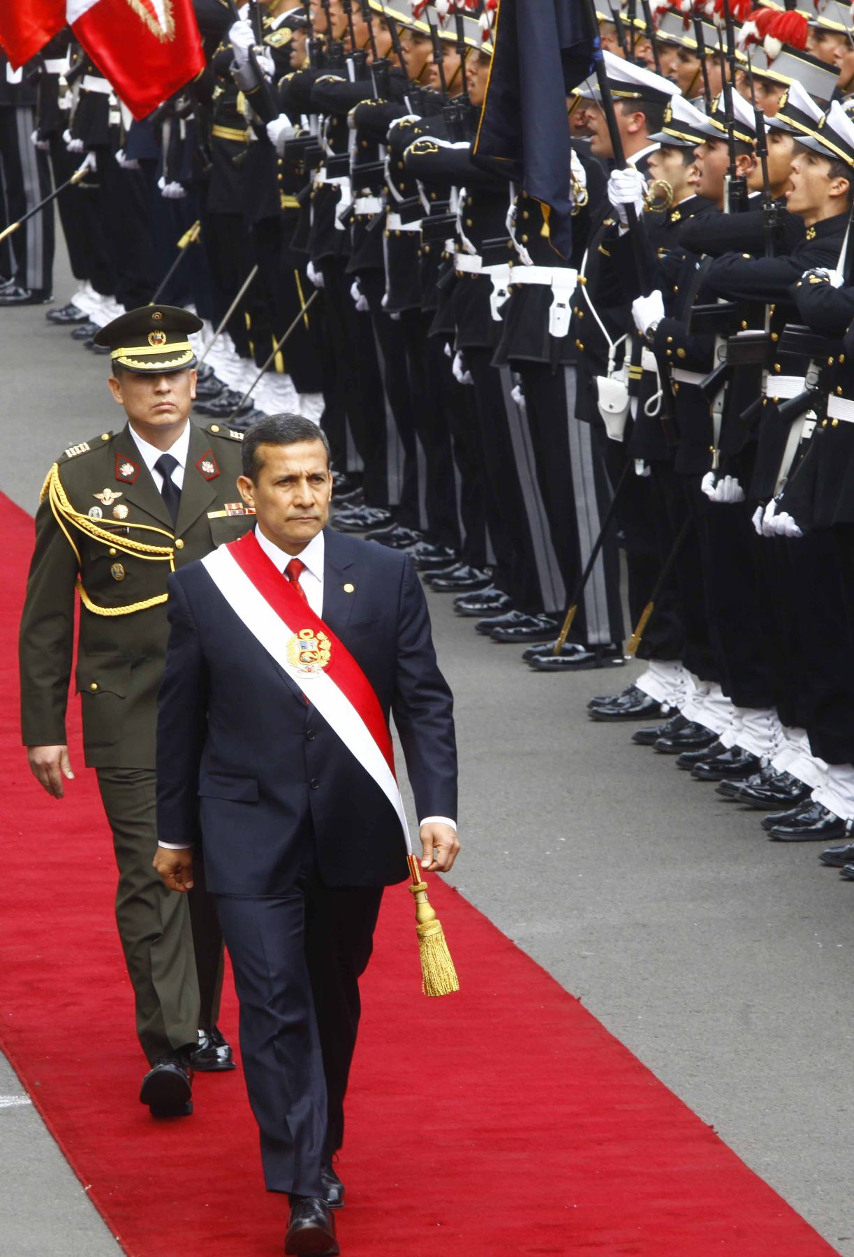 El Presidente de la República Ollanta Humala ingresa al Congreso para emitir el Mensaje a la Nación.Foto: ANDINA/archivo.