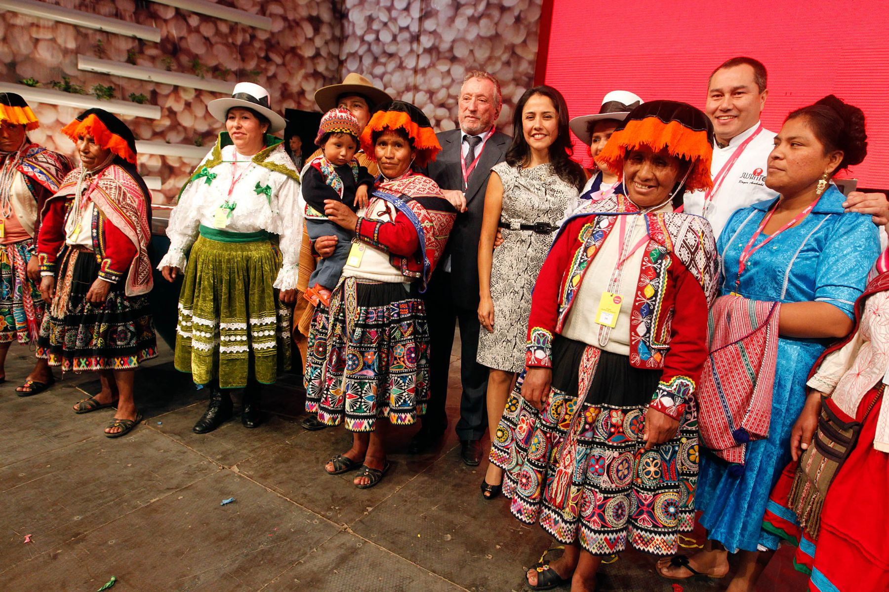 Primera Dama  de la Nación Nadine Heredia , inauguró la feria gastronómica Mistura 2012.
Foto: ANDINA/Prensa Presidencia