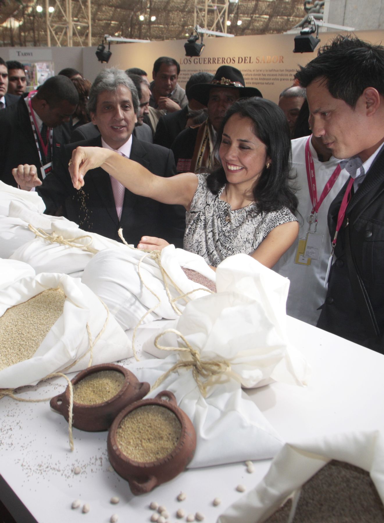 Primera Dama  de la Nación Nadine Heredia , inauguro la feria gastronómica Mistura 2012.
Foto: ANDINA/Prensa Presidencia