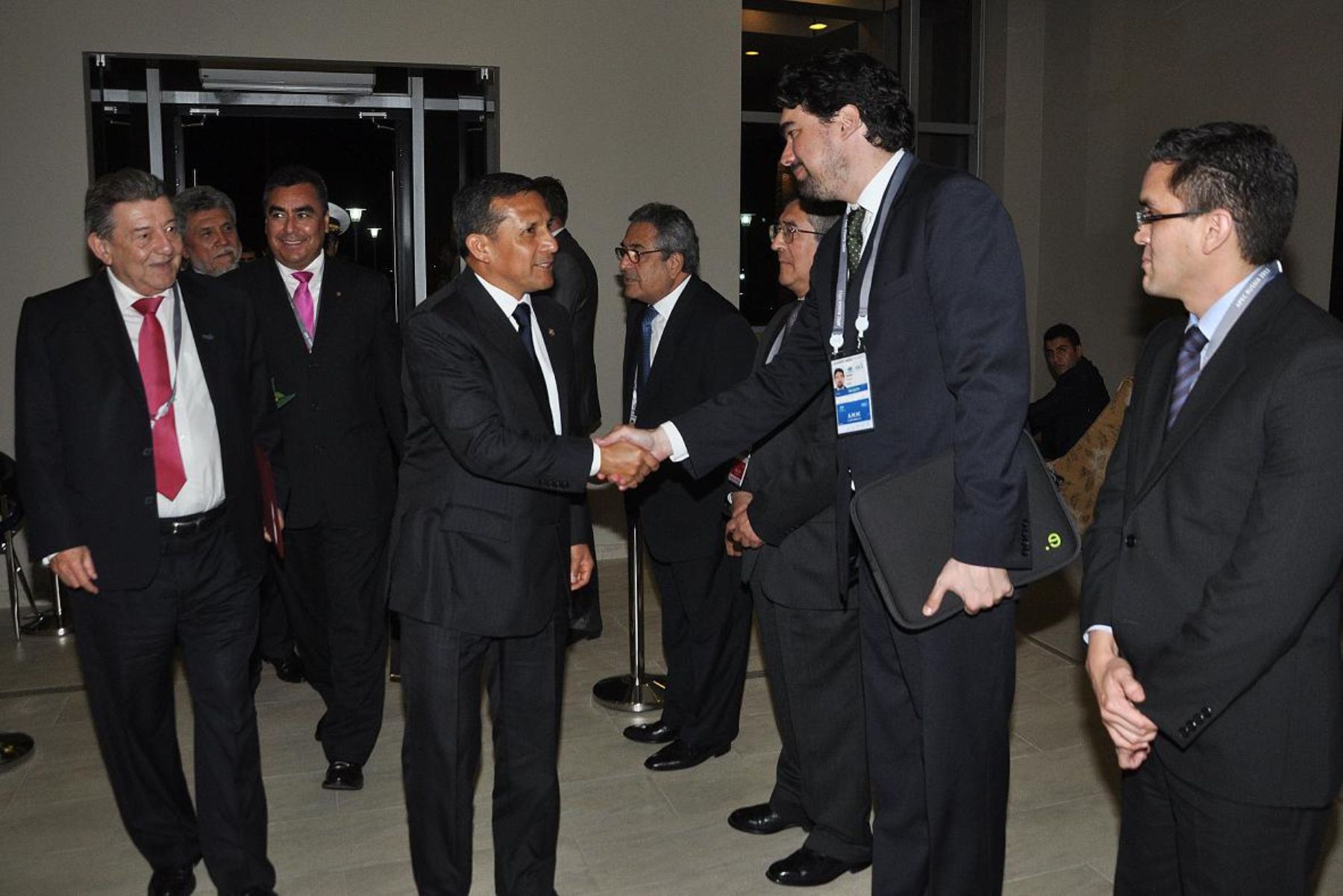 El jefe del Estado, Ollanta Humala, arriba a la ciudad rusa de Vladivostok, para participar en la XX Cumbre APEC.