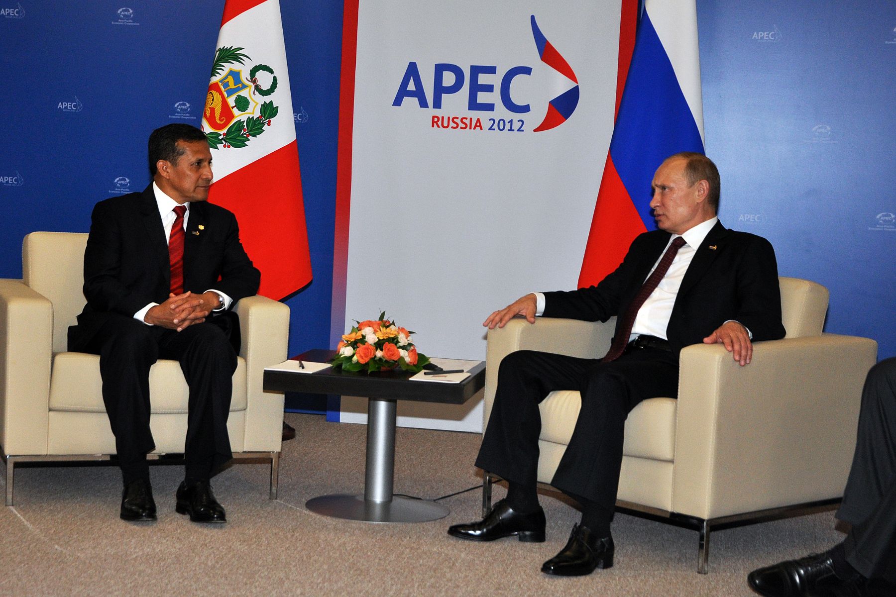 El presidente Ollanta Humala se reunió con su homólogo de Rusia, Vladimir Putin, en el marco de la XX Cumbre de Líderes del Foro de Cooperación Económica Asia–Pacífico (APEC).Foto: ANDINA/Prensa Presidencia