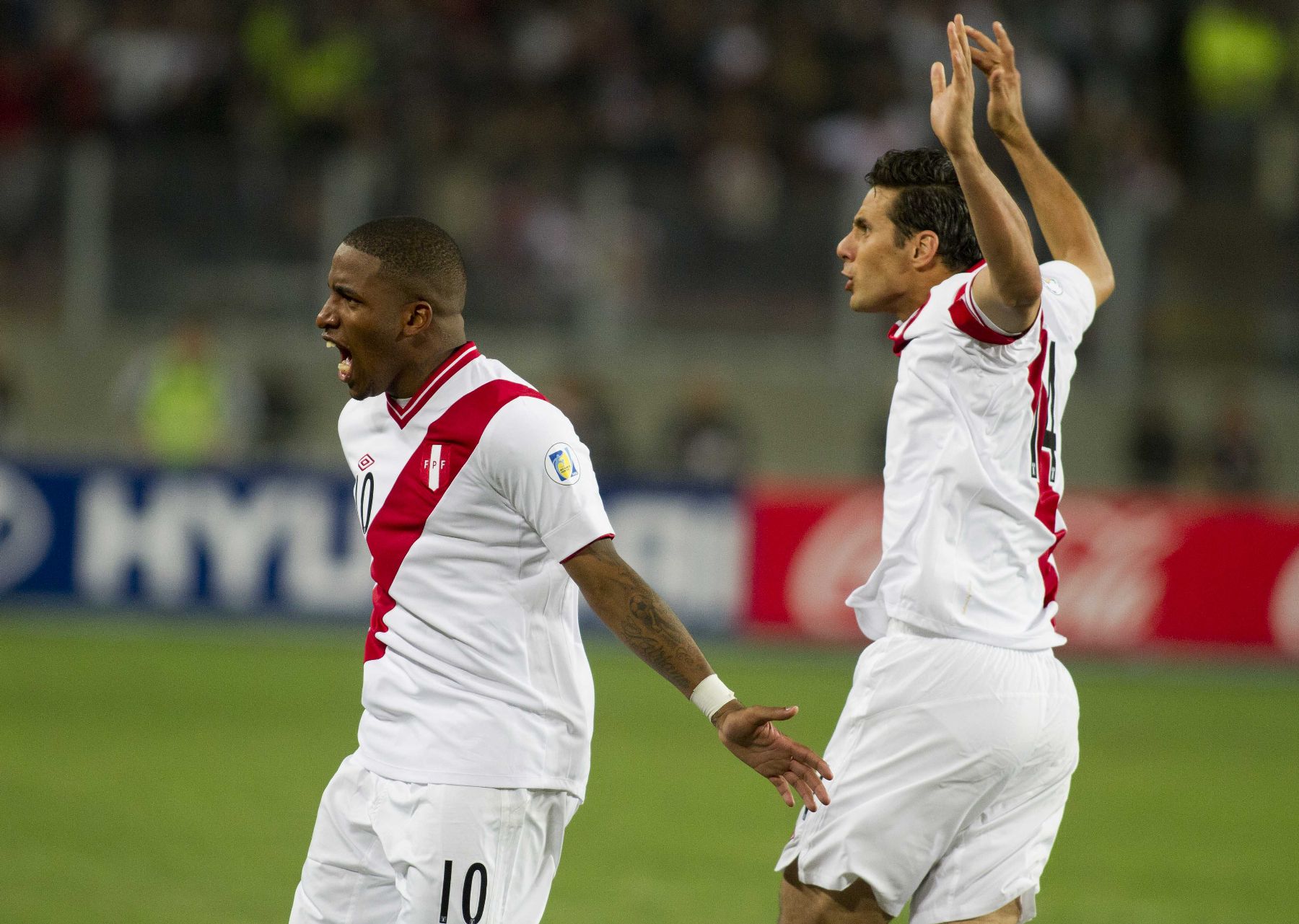 Celebracion del gol de Jefferson Farfan. Partido Peru y Venezuela. Foto: ANDINA/Marco del Río