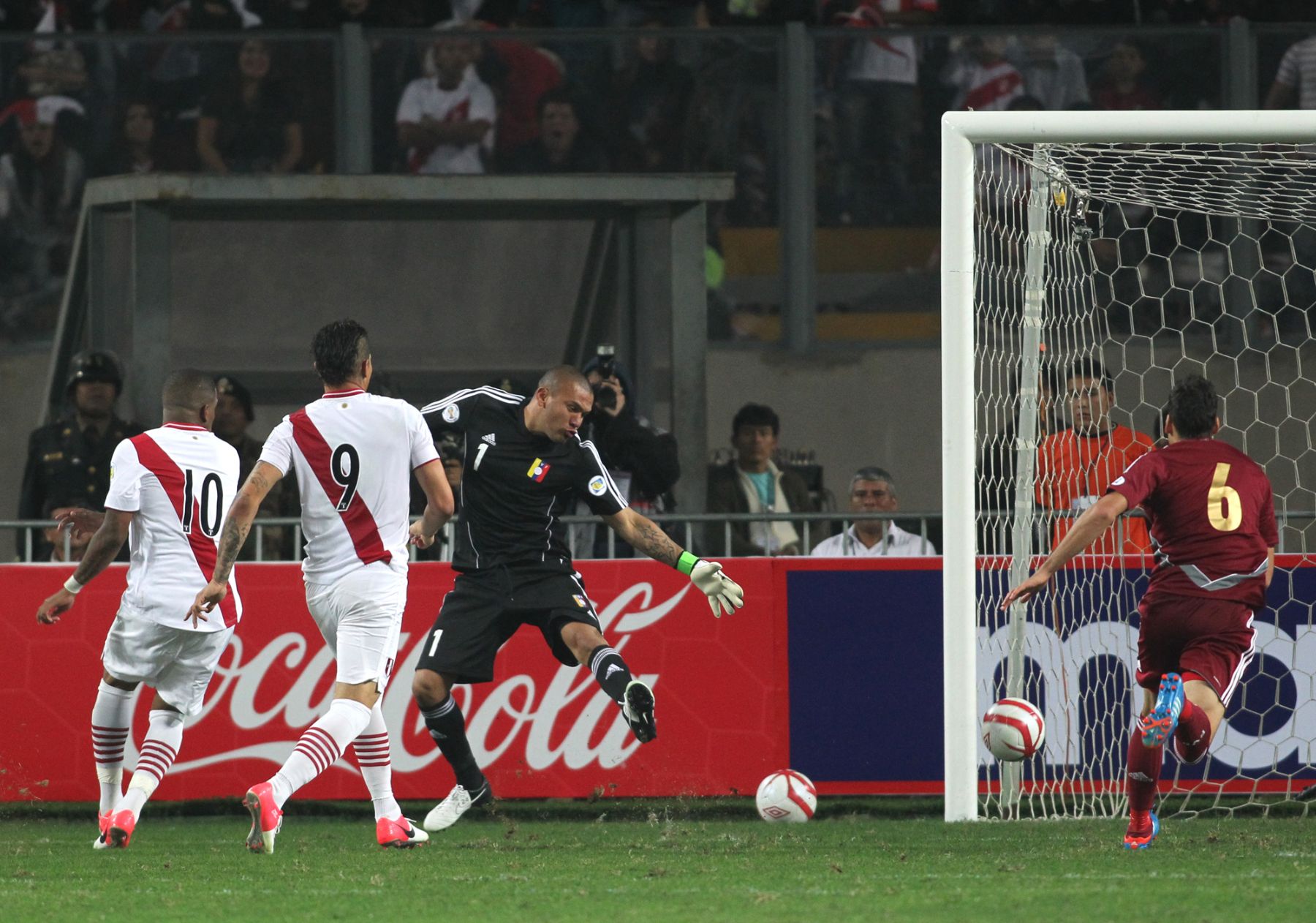 Partido por Eliminatoria entre Peru y Venezuela.Foto: ANDINA/Carlos Lezama