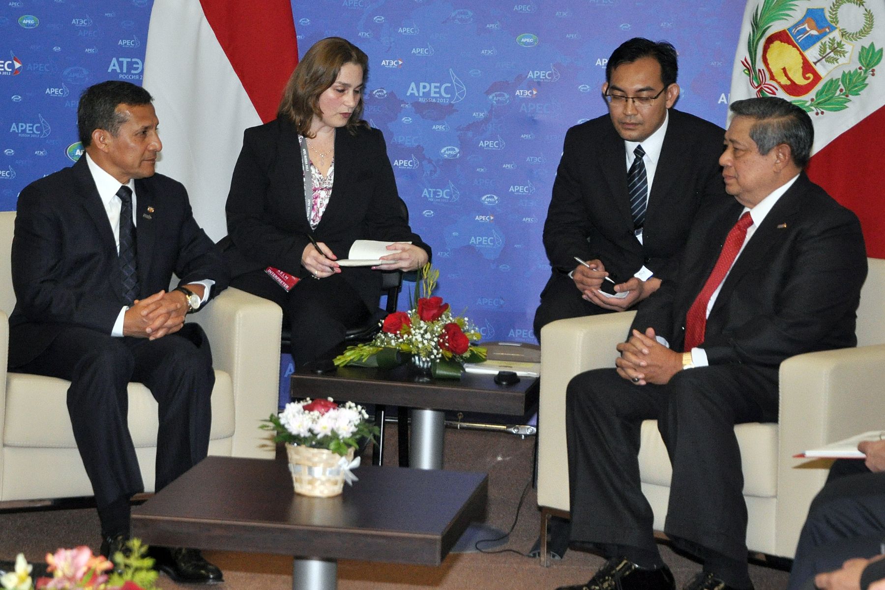 Presidente de la República Ollanta Humala sostuvo reunión con su homólogo de Indonesia, Susilo Bangbang Yudhoyono, en el marco de XX Cumbre APEC 2012 en Vladivostok, Rusia. Foto: Andina/Prensa Presidencia