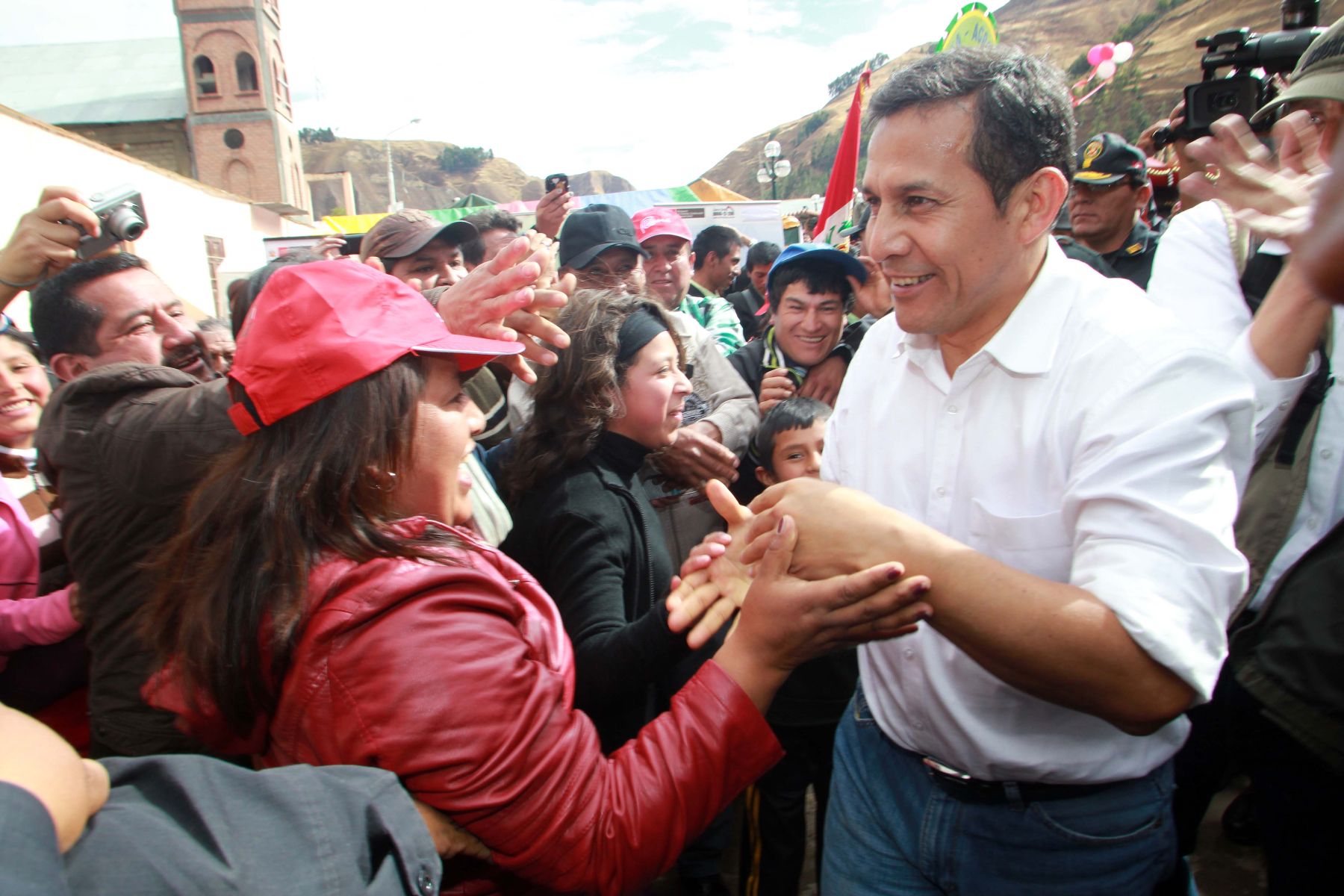 HUANUCO,PERU - SETIEMBRE 25. El Presidente Ollanta Humala Tasso encabeza la Tercera Sesión del Consejo de Ministros Descentralizado, en el distrito de La Unión, provincia de Dos de Mayo, en Huánuco. ANDINA/ Prensa Presidencia