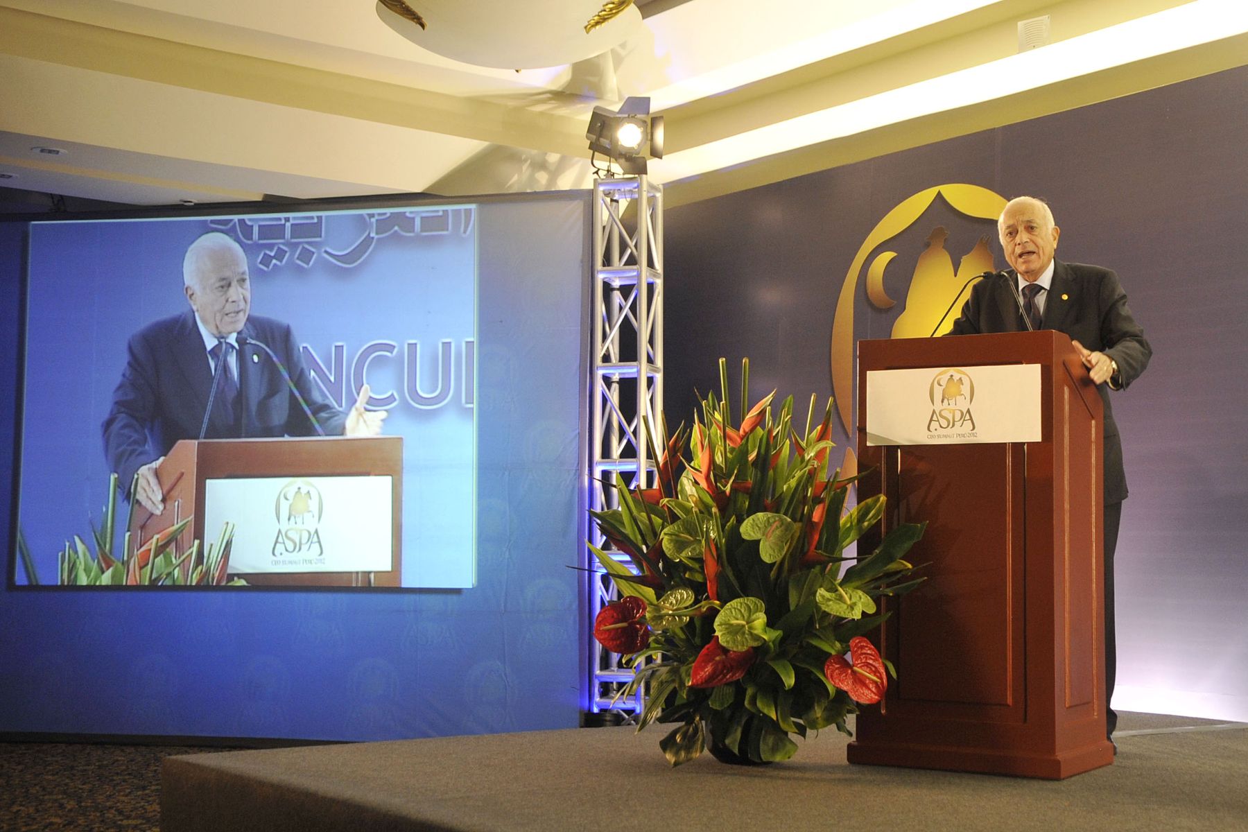 LIMA, PERÚ – OCTUBRE 1.Presidente de Libano Michel Sleiman, durante  la inauguración del Tercer Encuentro Empresarial América del Sur y Países Árabes desarrollado en el Swissotel en el marco de la Tercera Cumbre ASPA. .Foto: ANDINA/Prensa Presidencia
