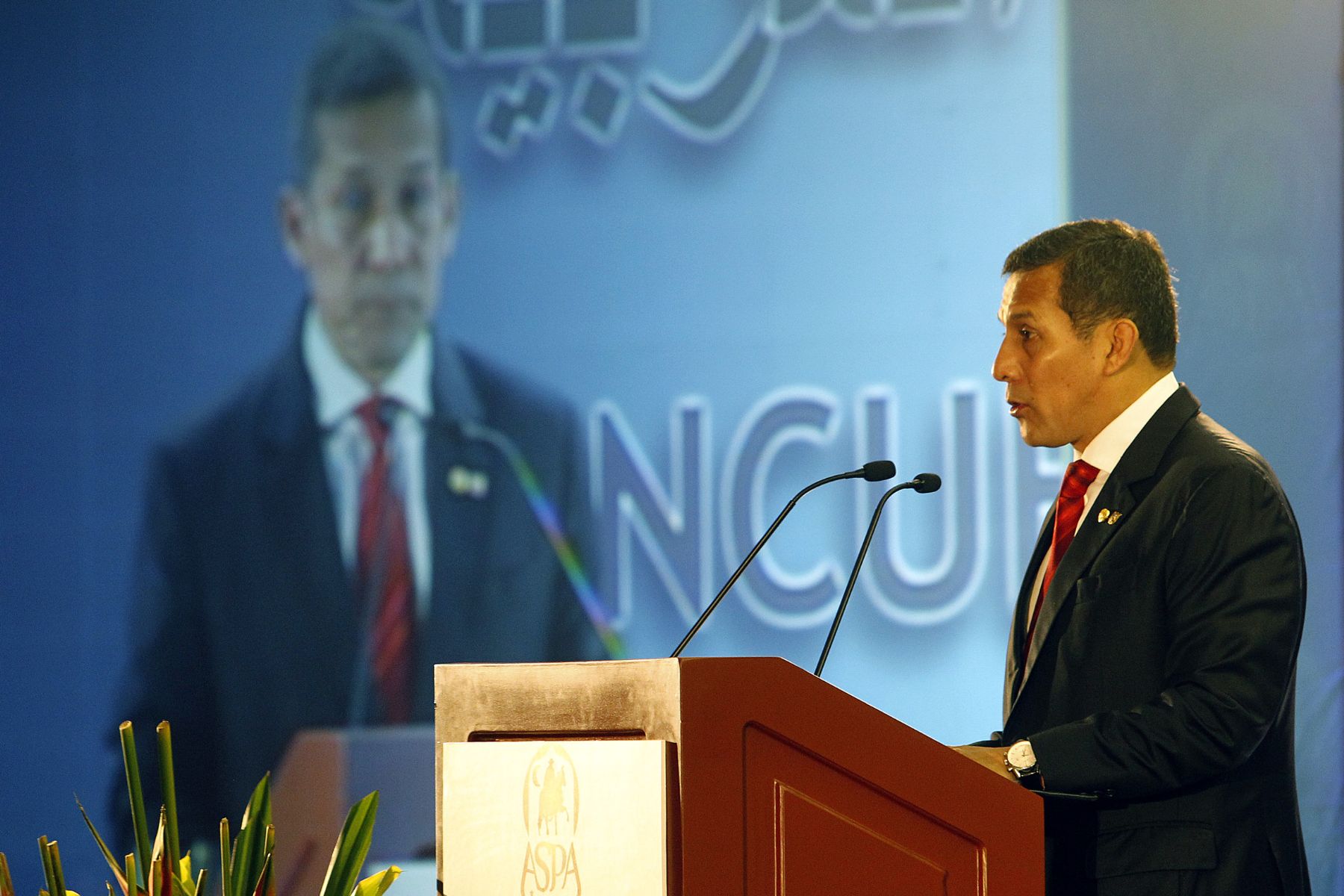 LIMA, PERÚ – OCTUBRE 1. Presidente Ollanta Humala inauguró el Tercer Encuentro Empresarial América del Sur y Países Árabes desarrollado en el Swissotel en el marco de la Tercera Cumbre ASPA. .Foto: ANDINA/Prensa Presidencia