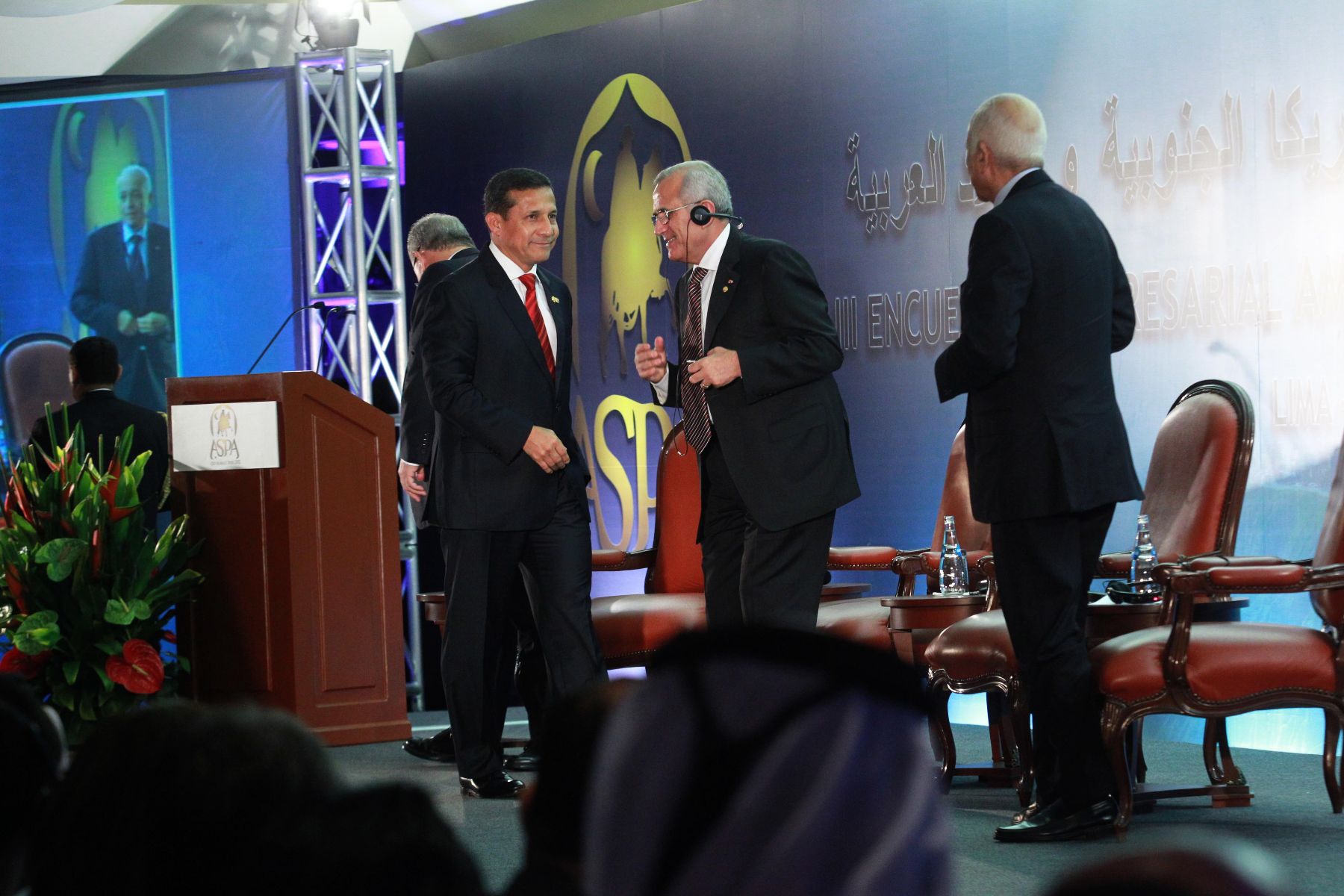 LIMA, PERÚ – OCTUBRE 1. Presidente Ollanta Humala inauguró el Tercer Encuentro Empresarial América del Sur y Países Árabes desarrollado en el Swissotel en el marco de la Tercera Cumbre ASPA. .Foto: ANDINA/Prensa Presidencia