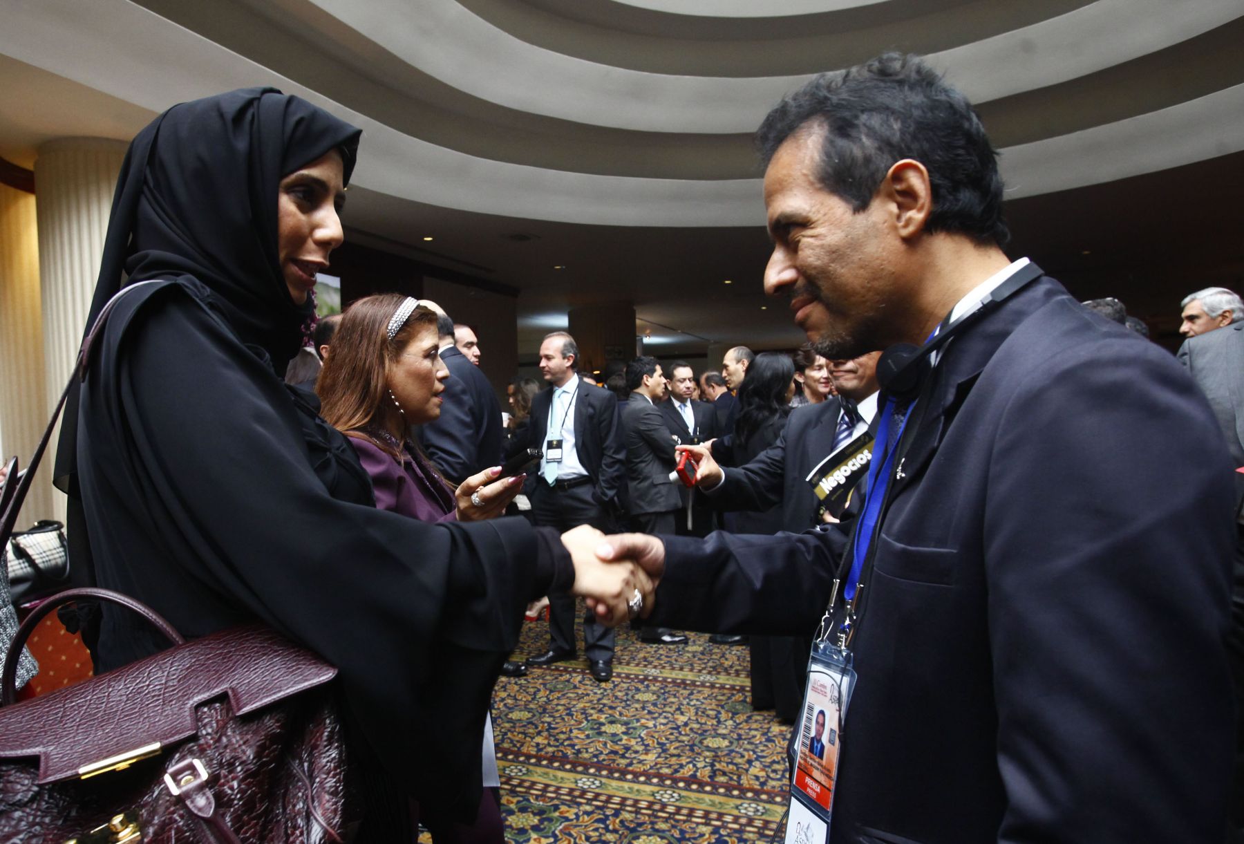 LIMA, PERÚ – OCTUBRE 1. Mariam Al Afridi Directora de Exportaciones de Dubai Export participa en el III Encuentro Empresarial de América del Sur y Árabes .Foto: ANDINA/archivo.