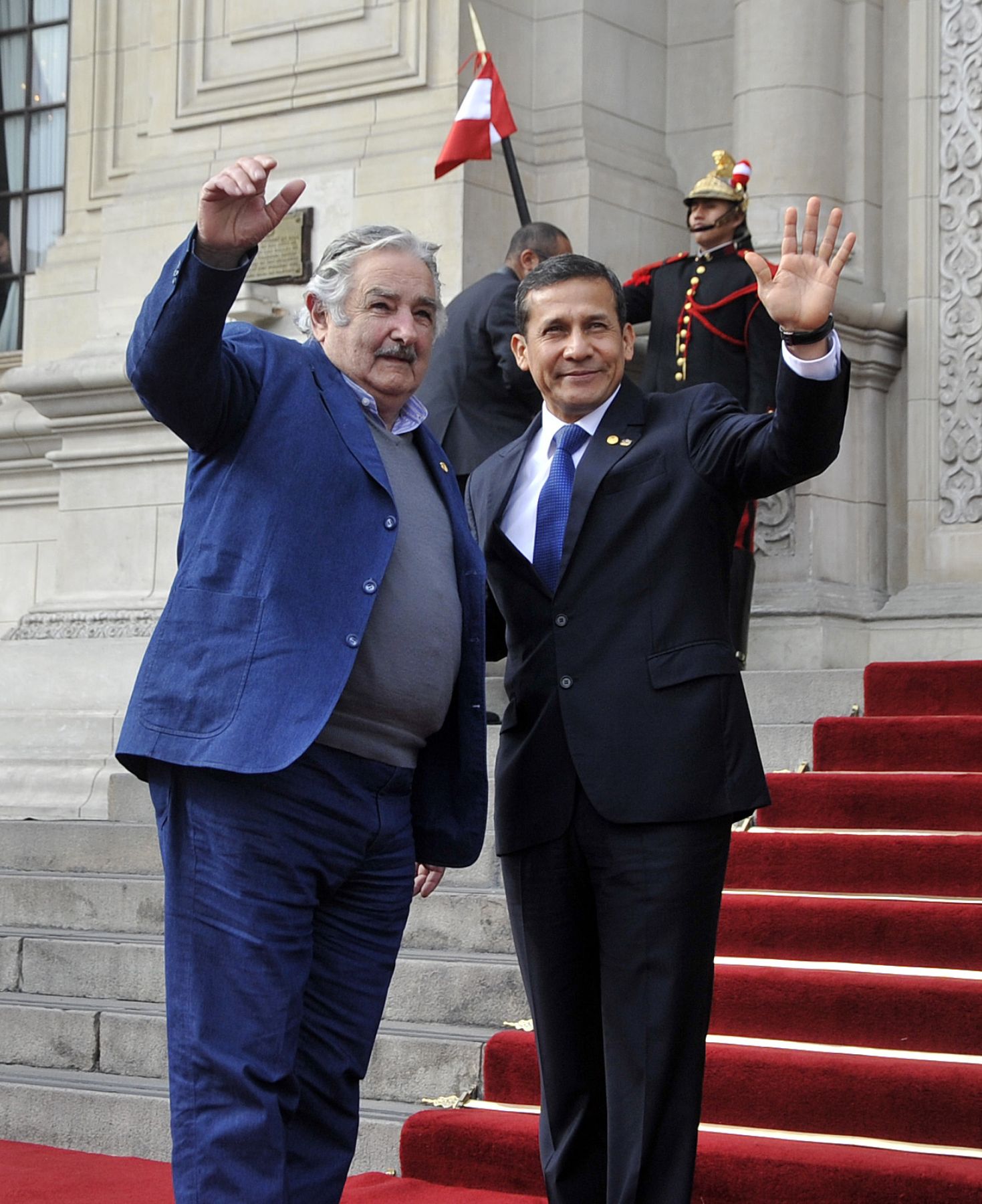 LIMA, PERU - OCTUBRE 01. Presidente Ollanta Humala, en reuniòn bilateral con el  Presidente de Uruguay Jose Mujica; en el marco de la  III Cumbre de los Países de América del Sur y los Países Árabes (ASPA)
Foto Andina/Prensa Presidencia