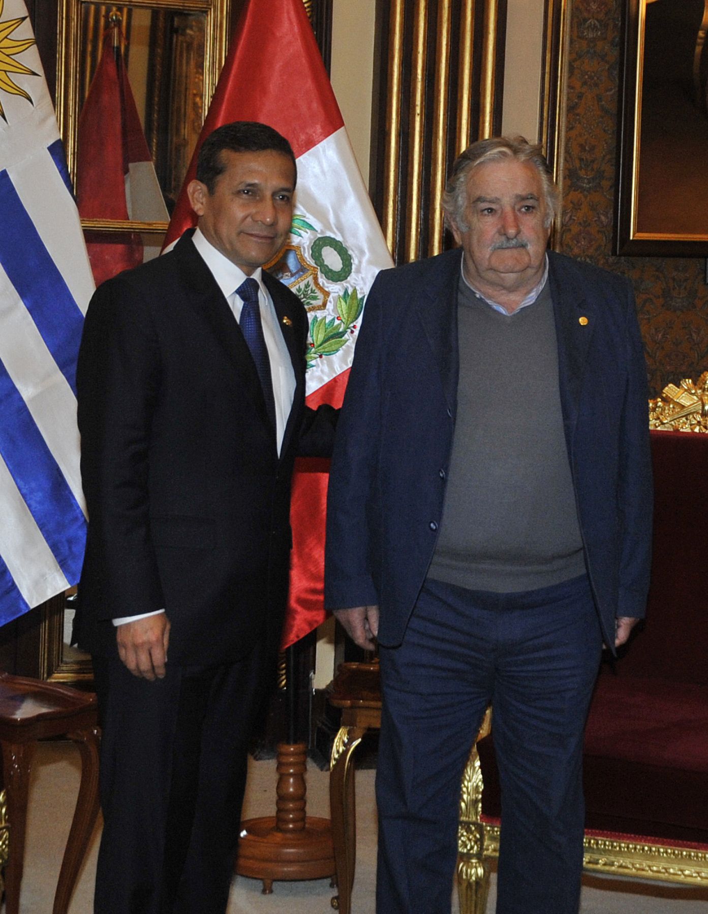 LIMA, PERU - OCTUBRE 01. Presidente Ollanta Humala, en reuniòn bilateral con el  Presidente de Uruguay Jose Mujica; en el marco de la  III Cumbre de los Países de América del Sur y los Países Árabes (ASPA)
Foto Andina/Prensa Presidencia