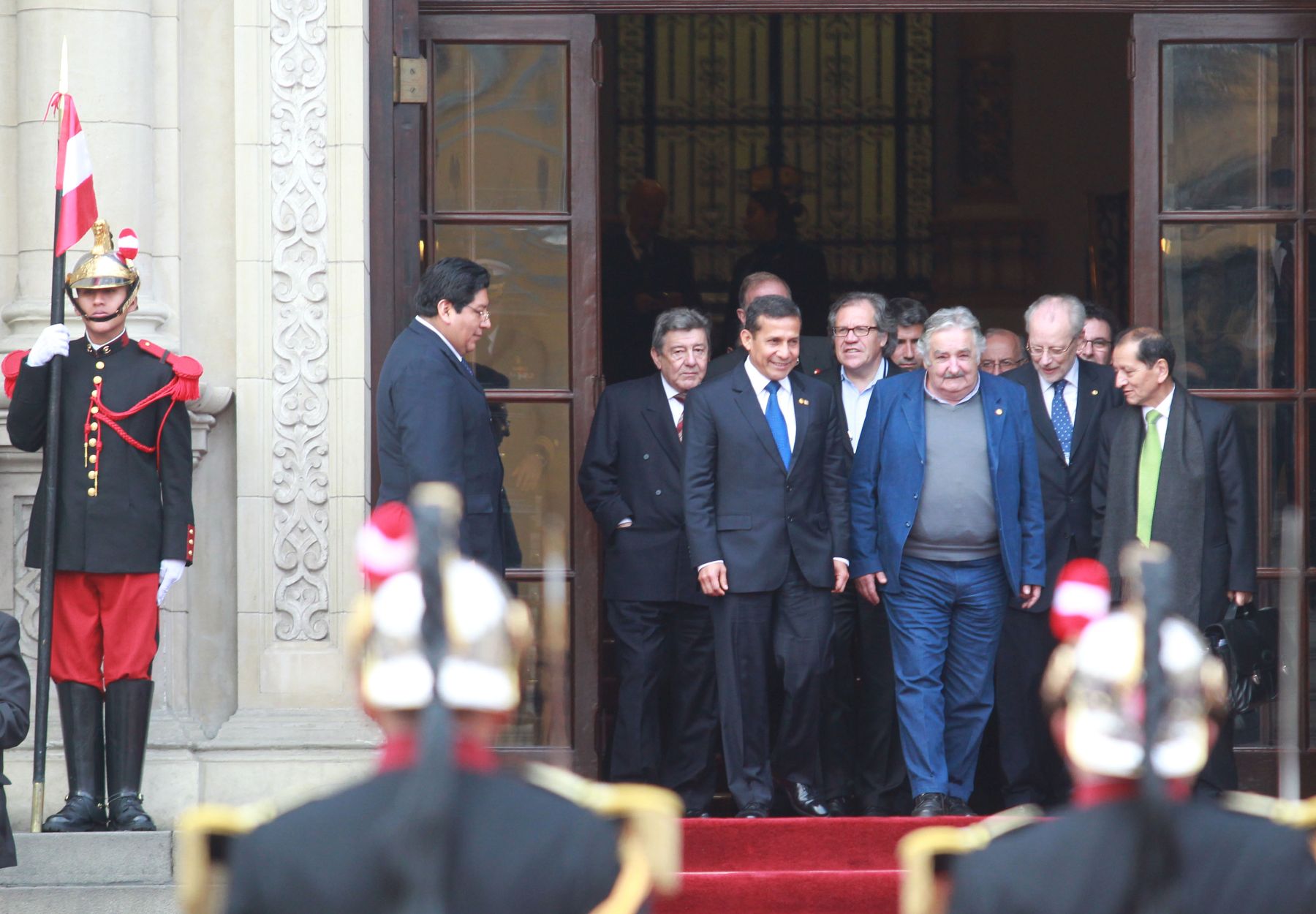LIMA, PERU - OCTUBRE 01. Presidente Ollanta Humala, en reuniòn bilateral con el  Presidente de Uruguay Jose Mujica; en el marco de la  III Cumbre de los Países de América del Sur y los Países Árabes (ASPA)
Foto Andina/Prensa Presidencia