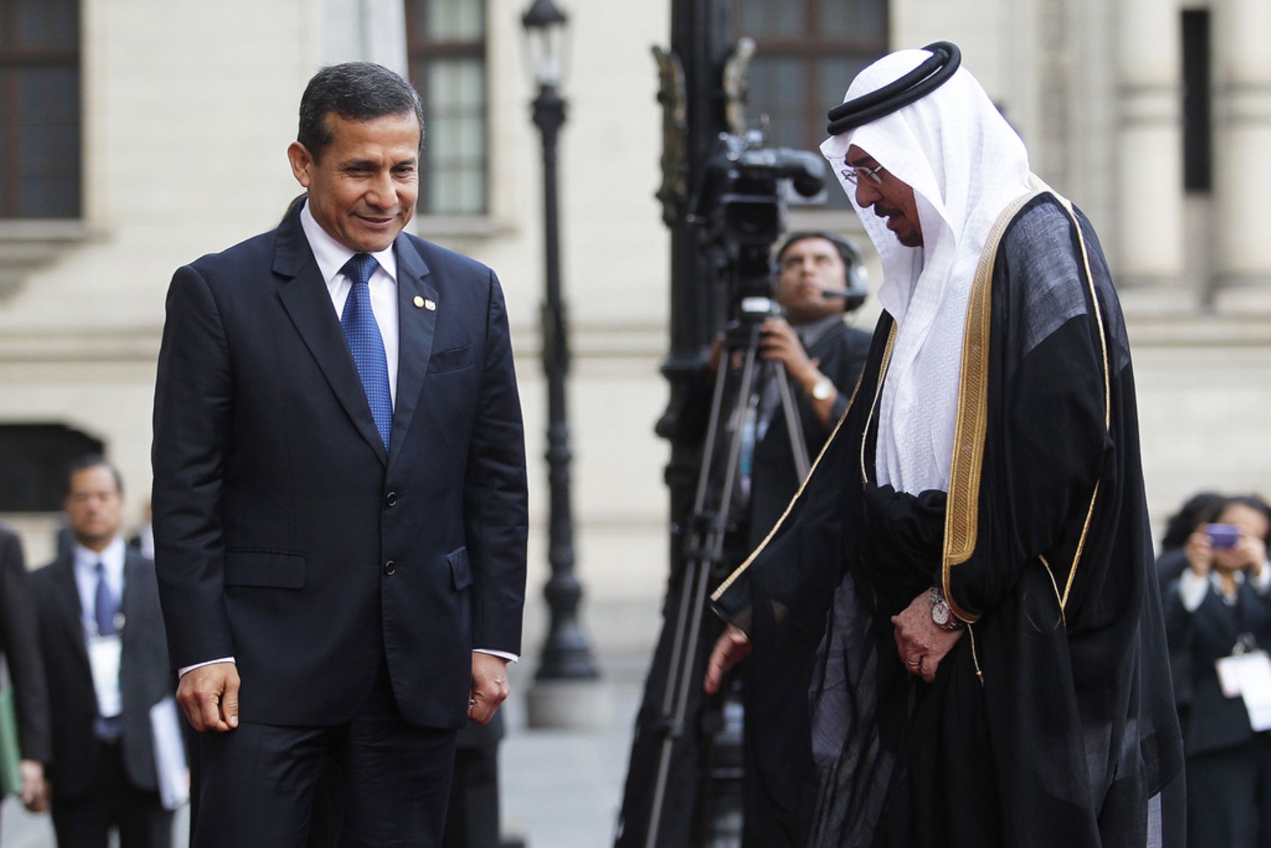 Presidente peruano Ollanta Humala sostuvo encuentro con Ministro para Asuntos Exteriores de Arabia de Saudita, en Palacio de Gobierno. Foto: ANDINA/Presidencia