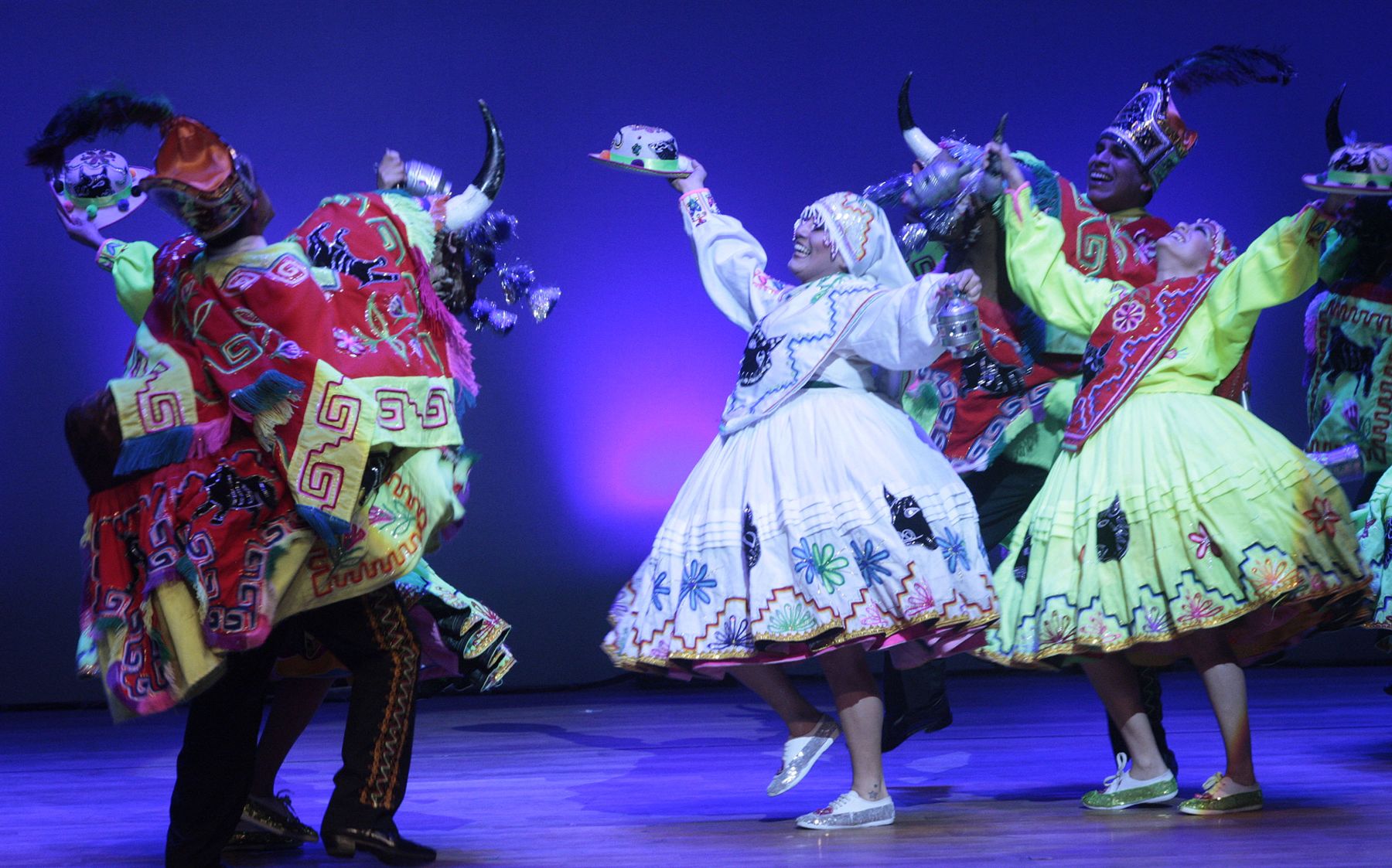 LIMA, PERU - OCTUBRE 01. Ceremonia cultural en el Gran Teatro de Lima, Foto: ANDINA/Carlos Lezama