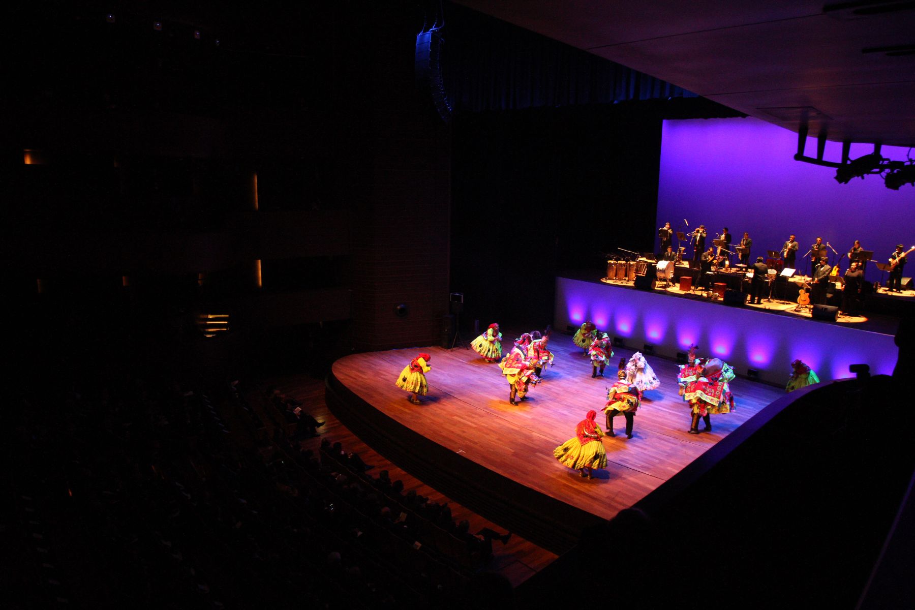 LIMA, PERU - OCTUBRE 01. Ceremonia cultural en el Gran Teatro de Lima, Foto: ANDINA/Marco del Río