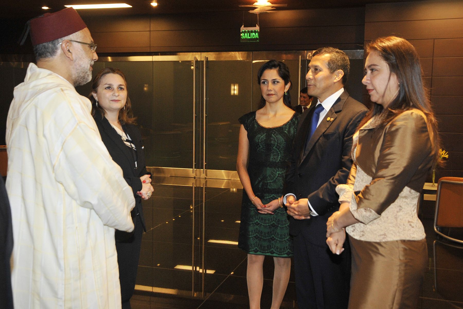 El Presidente de la República, Ollanta Humala Tasso, encabezó la actividad cultural ofrecida en el Gran Teatro Nacional a los Jefes de Estado, Jefes de Delegaciones y Ministros de Relaciones Exteriores e invitados que participan de la III Cumbre ASPA.
Foto: Andina/Prensa Presidencia
