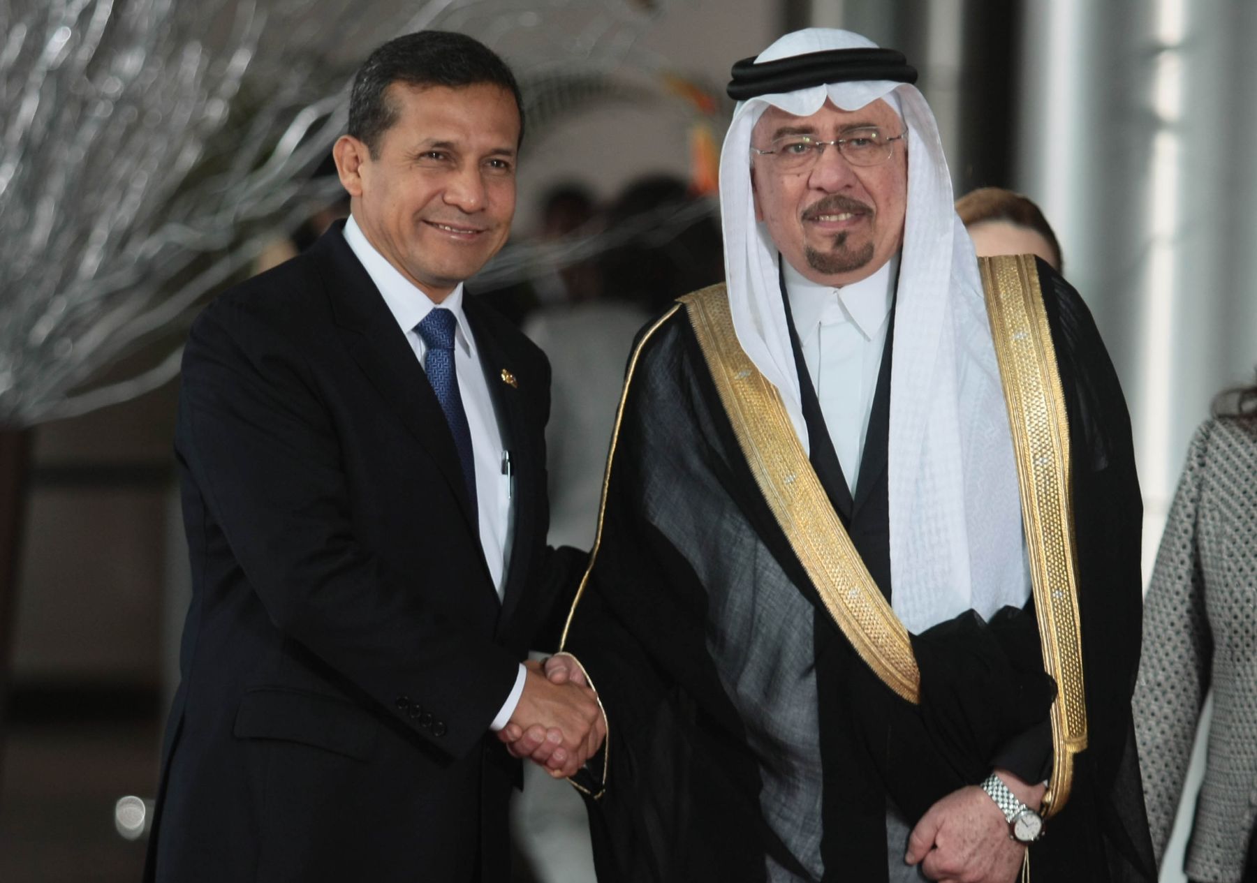 LIMA, PERU - OCTUBRE 02. El Presidente Ollanta Humala recibió al ministro de Asuntos Exteriores de Arabia Saudita, Nizar Bin Obaid Madani en el marco de la cumbre ASPA.

Foto: ANDINA/Juan Carlos Guzmán Negrini.