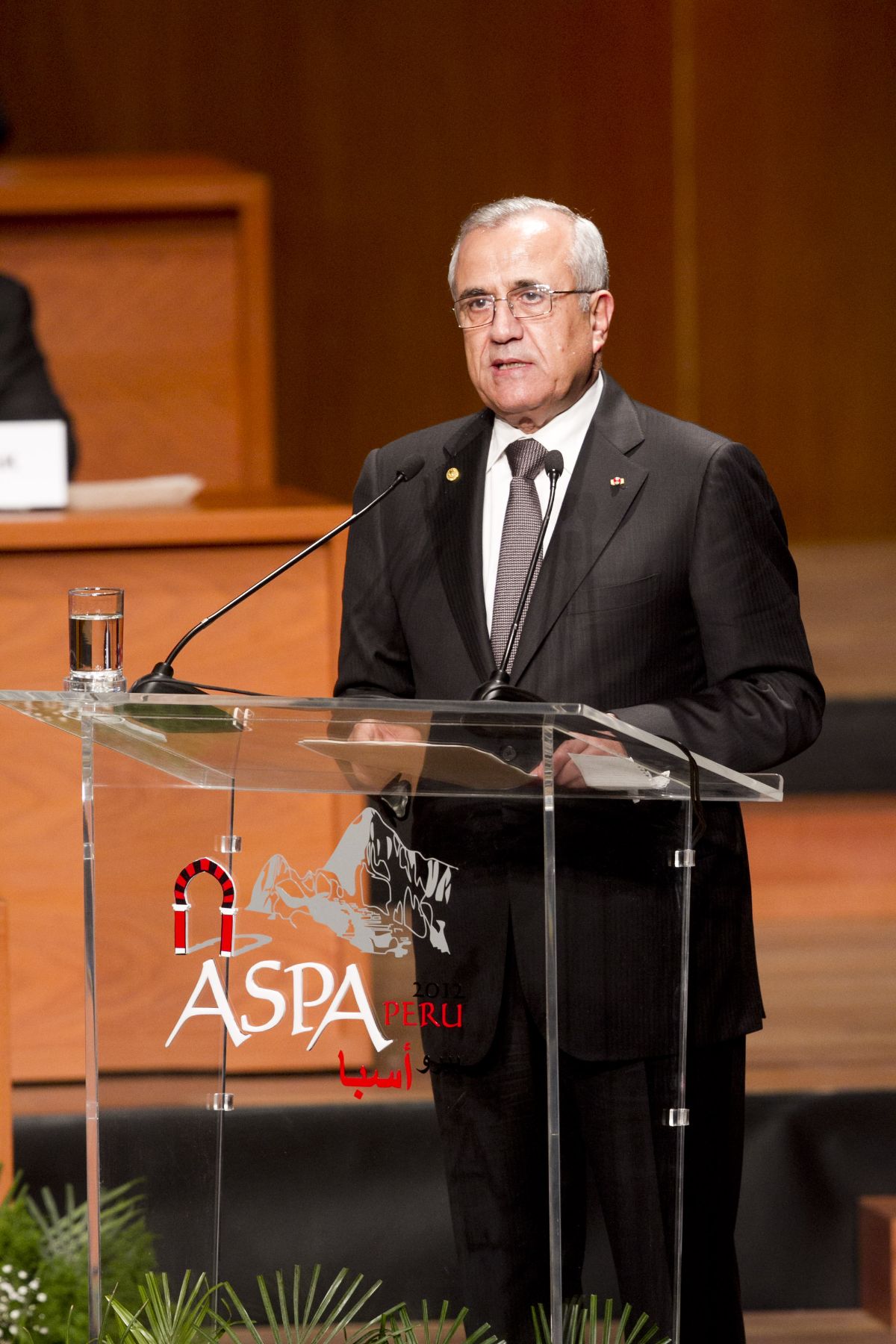 LIMA, PERU - OCTUBRE 02. El presidente del Líbano, general Michel Sleiman durante la inauguracion de la III Cumbre de Jefes de Estado de America del Sur y Paises Arabes ASPA. Foto: ANDINA / MArco del Rio