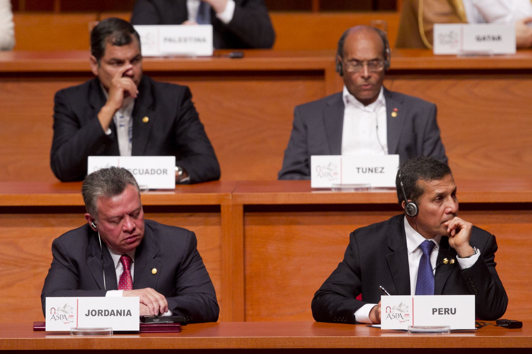 LIMA, PERU - OCTUBRE 02. Presidente del Peru Ollanta Humala durante la inauguracion de la III Cumbre de Jefes de Estado de America del Sur y Paises Arabes ASPA. Foto: ANDINA / MArco del Rio