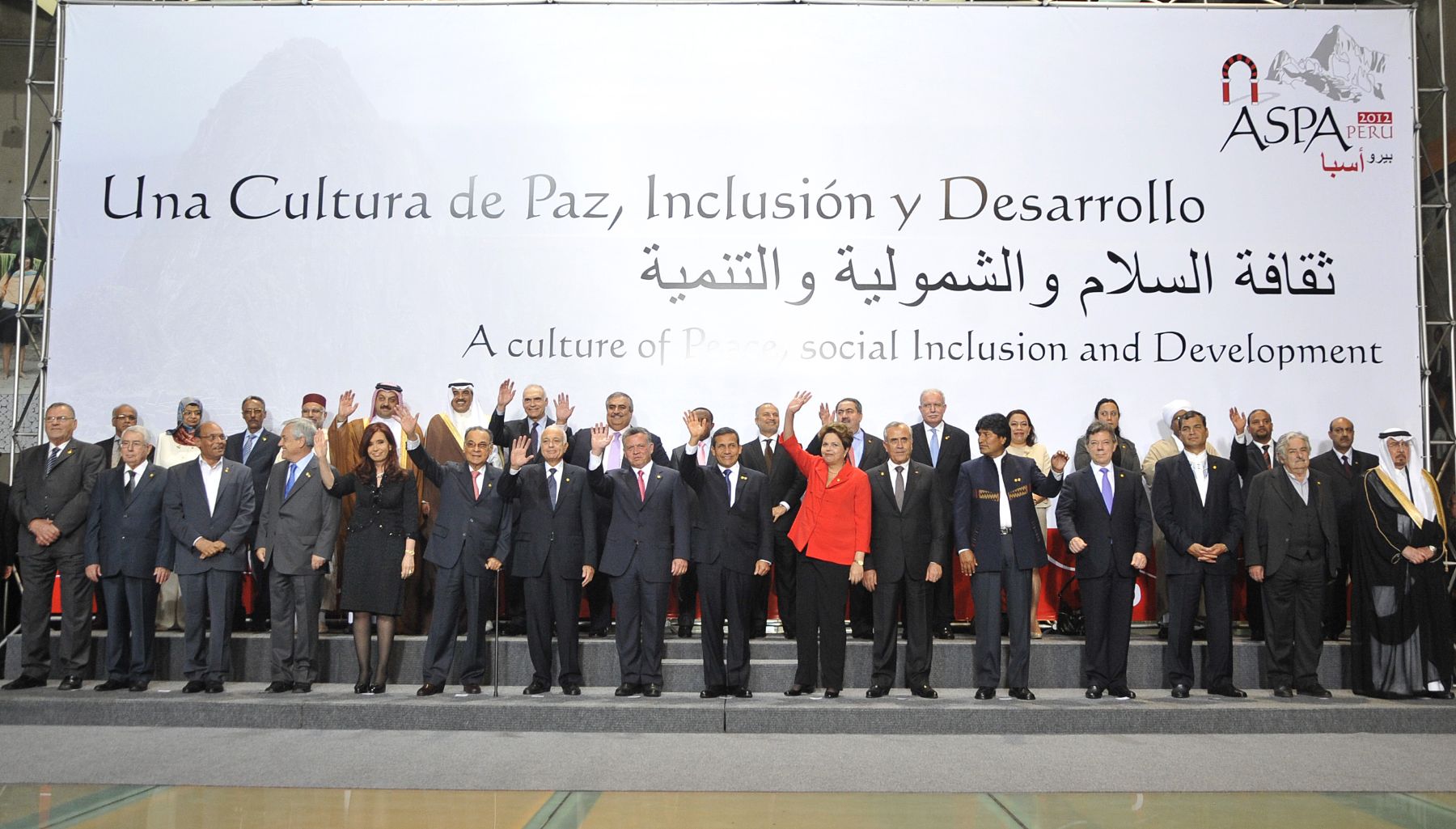 Fotografia Oficial de la de la III Cumbre de Jefes de Estado de America del Sur y Paises Arabes ASPA
Foto: ANDINA/Prensa Presidencia