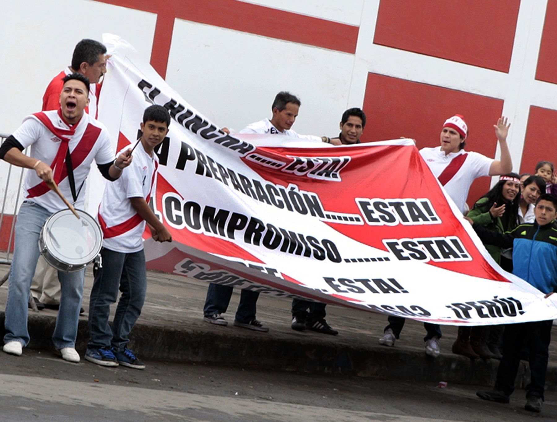 Partida de la selección peruana de fútbol a paraguay.Foto: ANDINA/Carlos Lezama