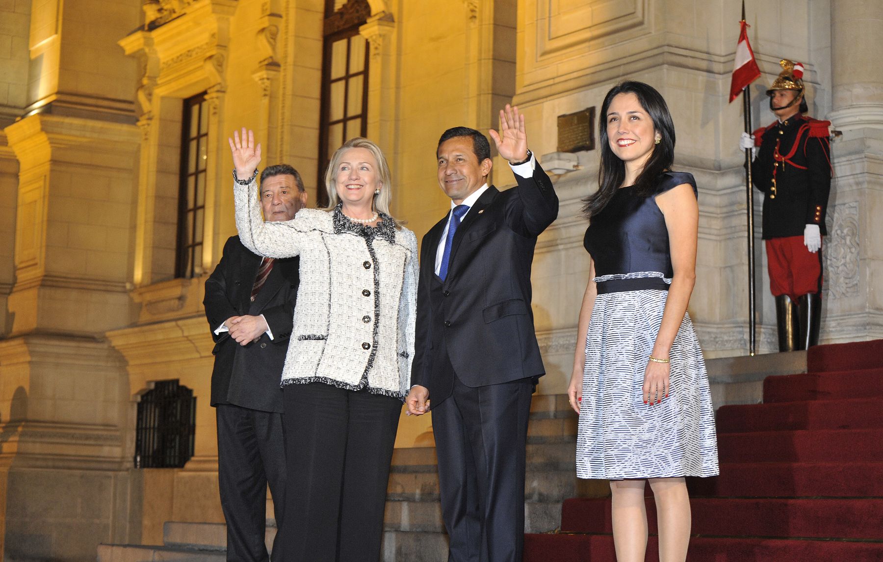 LIMA PERU 15 OCTUBRE Jefe de Estado, Ollanta Humala, recibió en audiencia a Hillary Clinton, Secretaria de Estado de los Estados Unidos
.Foto: ANDINA/Prensa Presidencia
