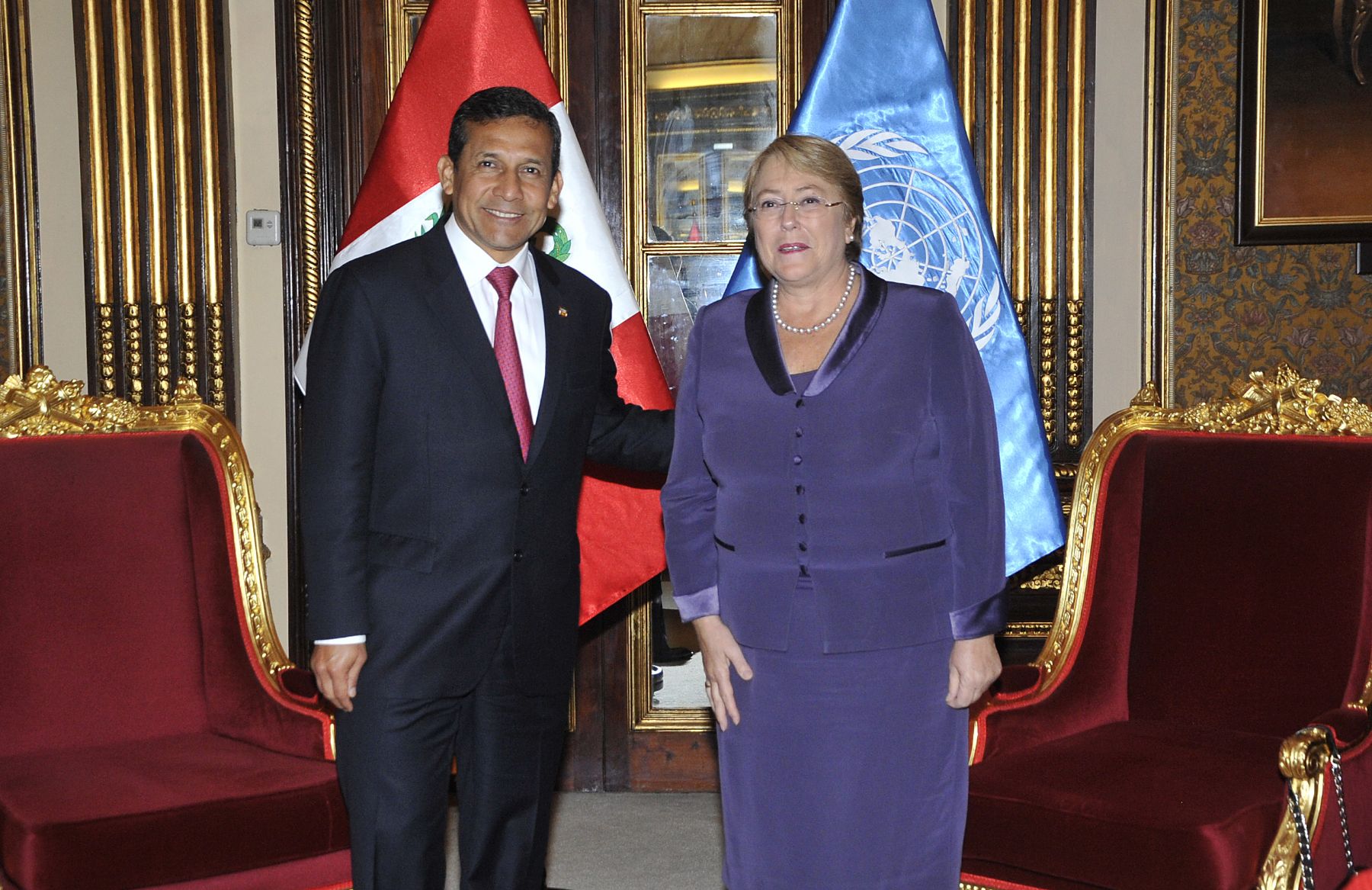 Peruvian President Ollanta Humala and Chilean President-elect Michelle Bachelet. ANDINA/Prensa Presidencia