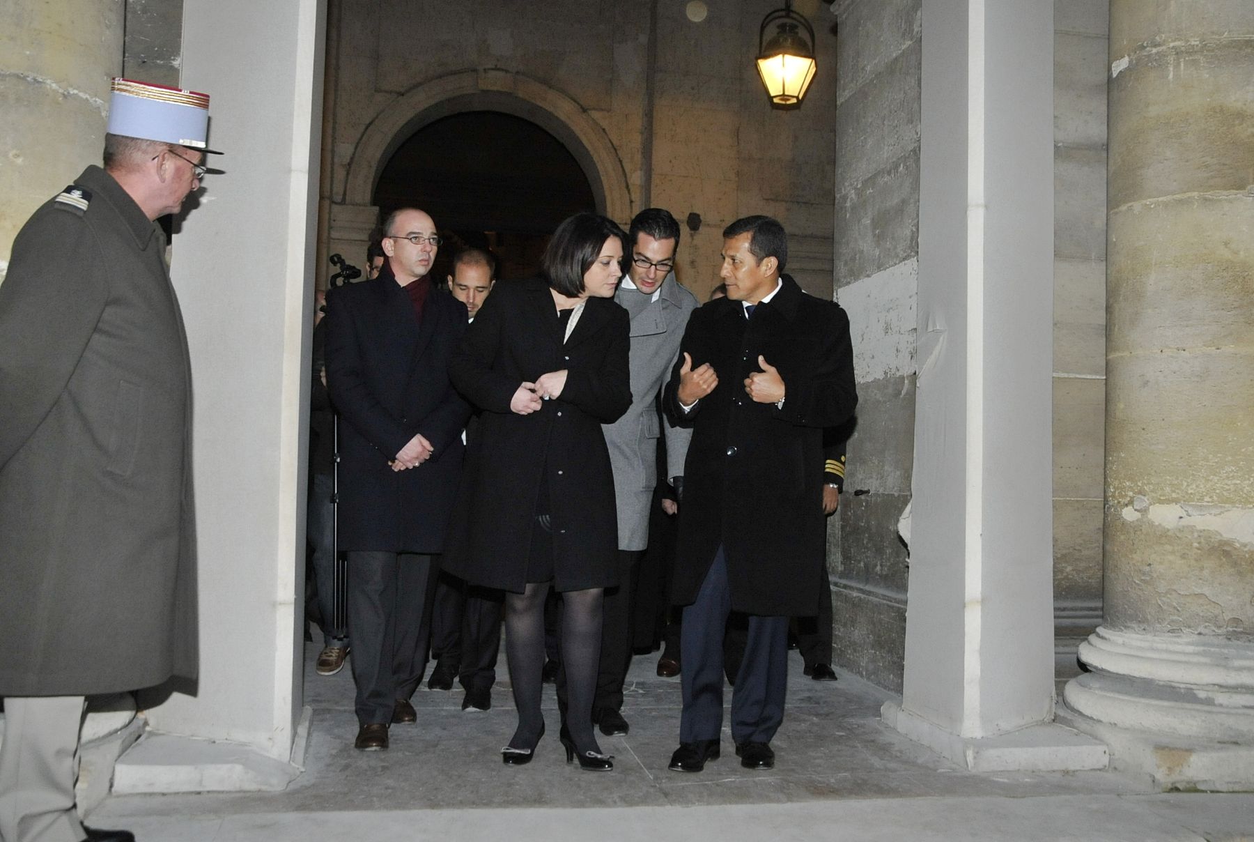 FRANCIA,PARIS-NOVIEMBRE 14. 
El Presidente Ollanta Humala Tasso, visitó el mausoleo donde se encuentra la tumba de Napoleón, en la iglesia de los Luises. En el marco de su visita oficial de trabajo en  París.
 Foto: ANDINA/Prensa Presidencia
