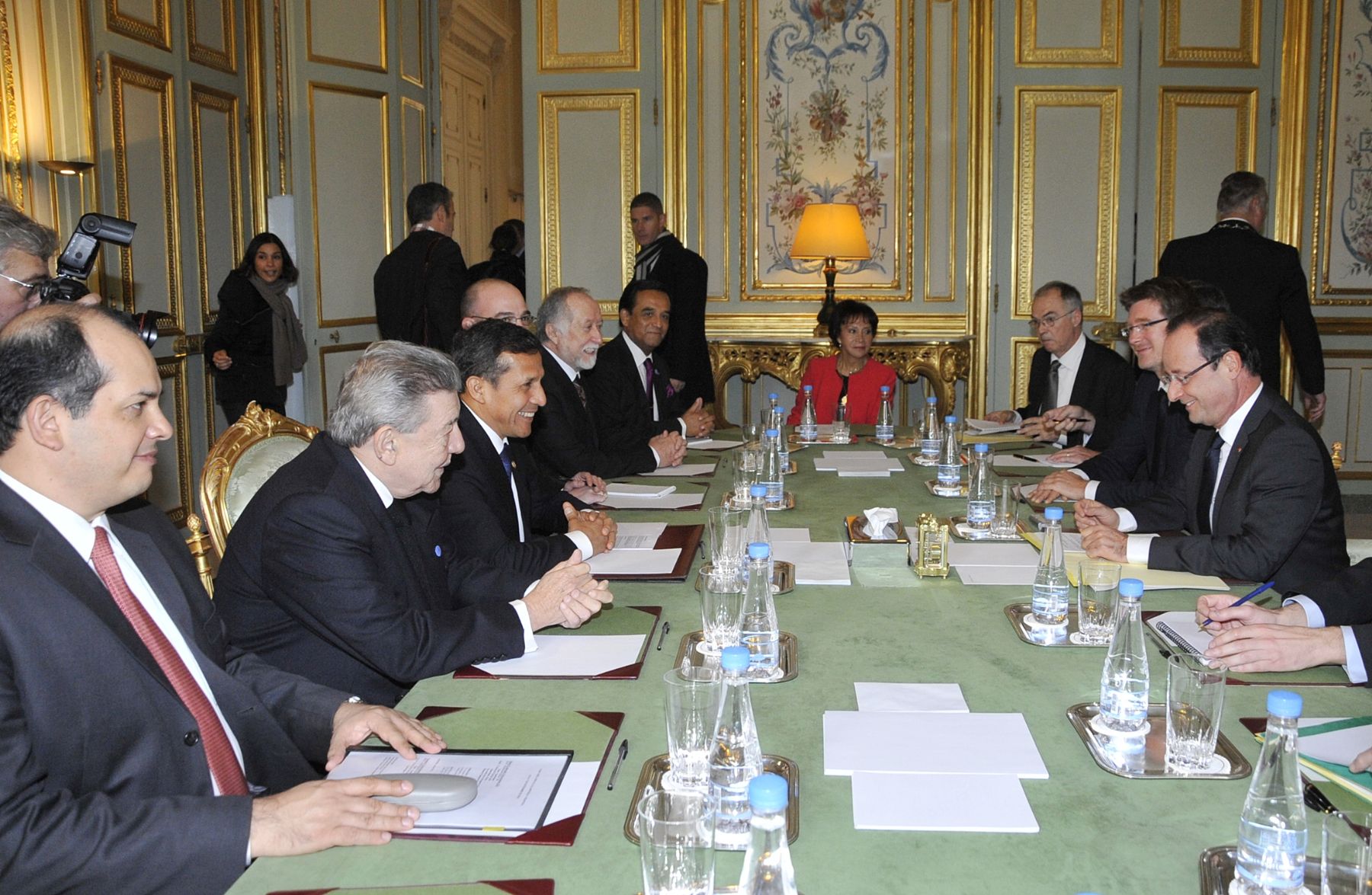 FRANCIA,PARIS-NOVIEMBRE 15.Presidente Ollanta Humala sostuvo encuentro con su homólogo francés Francois Hollande en París
Foto: ANDINA/Prensa Presidencia