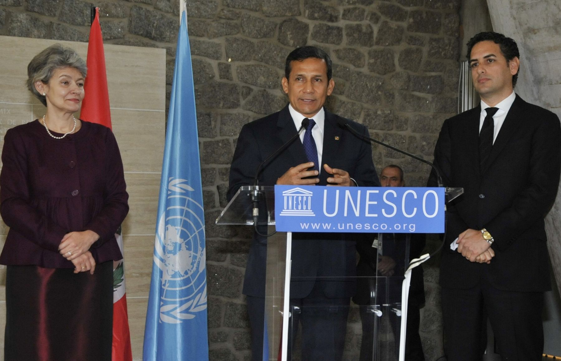 PARIS,FRANCIA-NOVIEMBRE 16. El Presidente Ollanta Humala participó en París en la ceremonia donde el tenor peruano Juan Diego Flórez fue nombrado como nuevo Embajador de Buena Voluntad de la Unesco. Foto: ANDINA/Prensa Presidencia